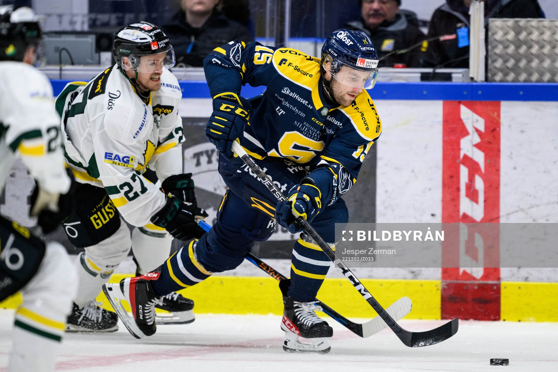 Östersunds Linus Lundström och Södertäljes Albin Carlson