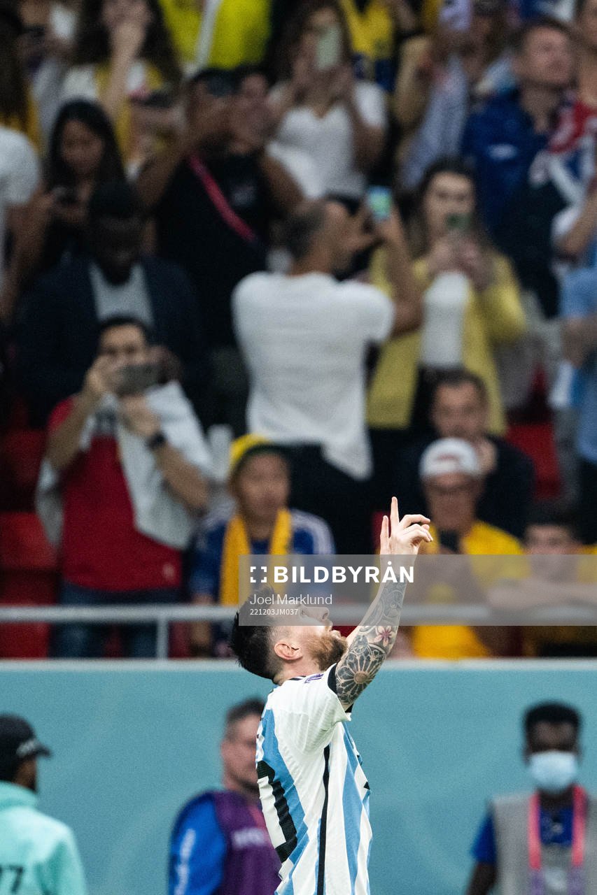 Lionel Messi of Argentina celebrates