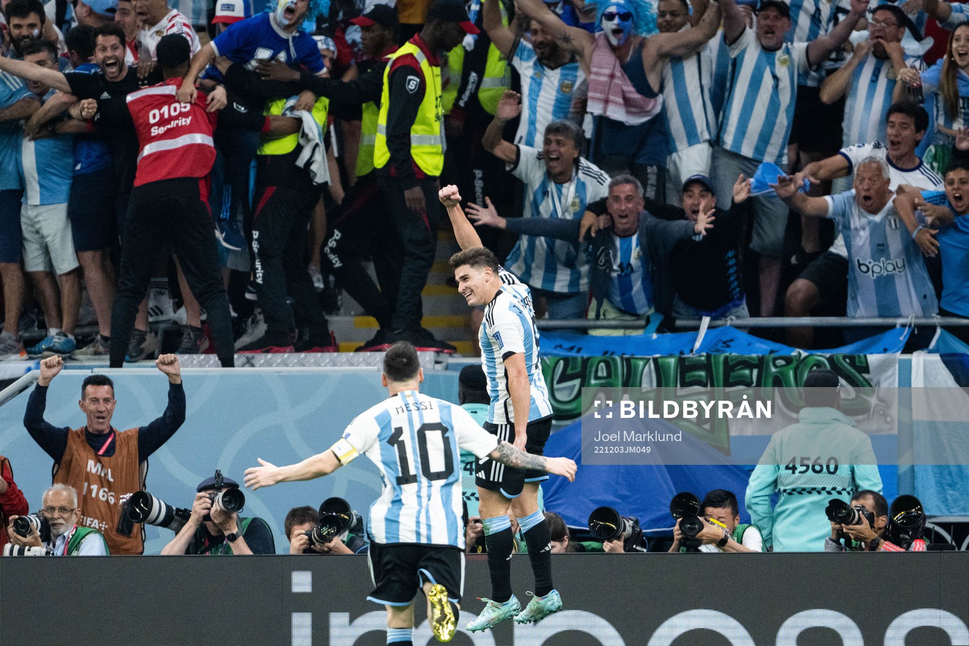 Julian Alvarez of Argentina celebrates with Lionel Messi