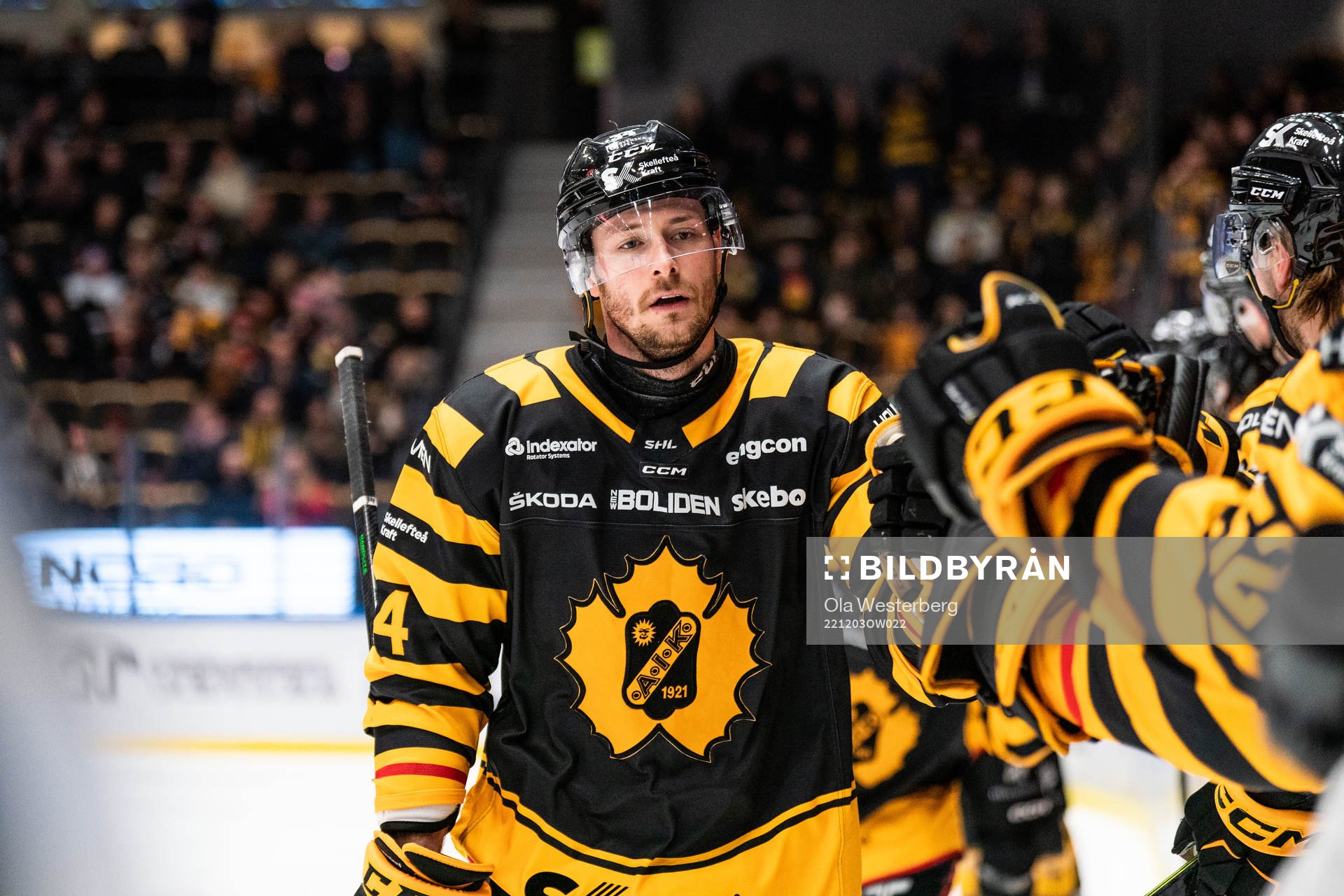 Skellefteås Tom Kühnhackl jublar