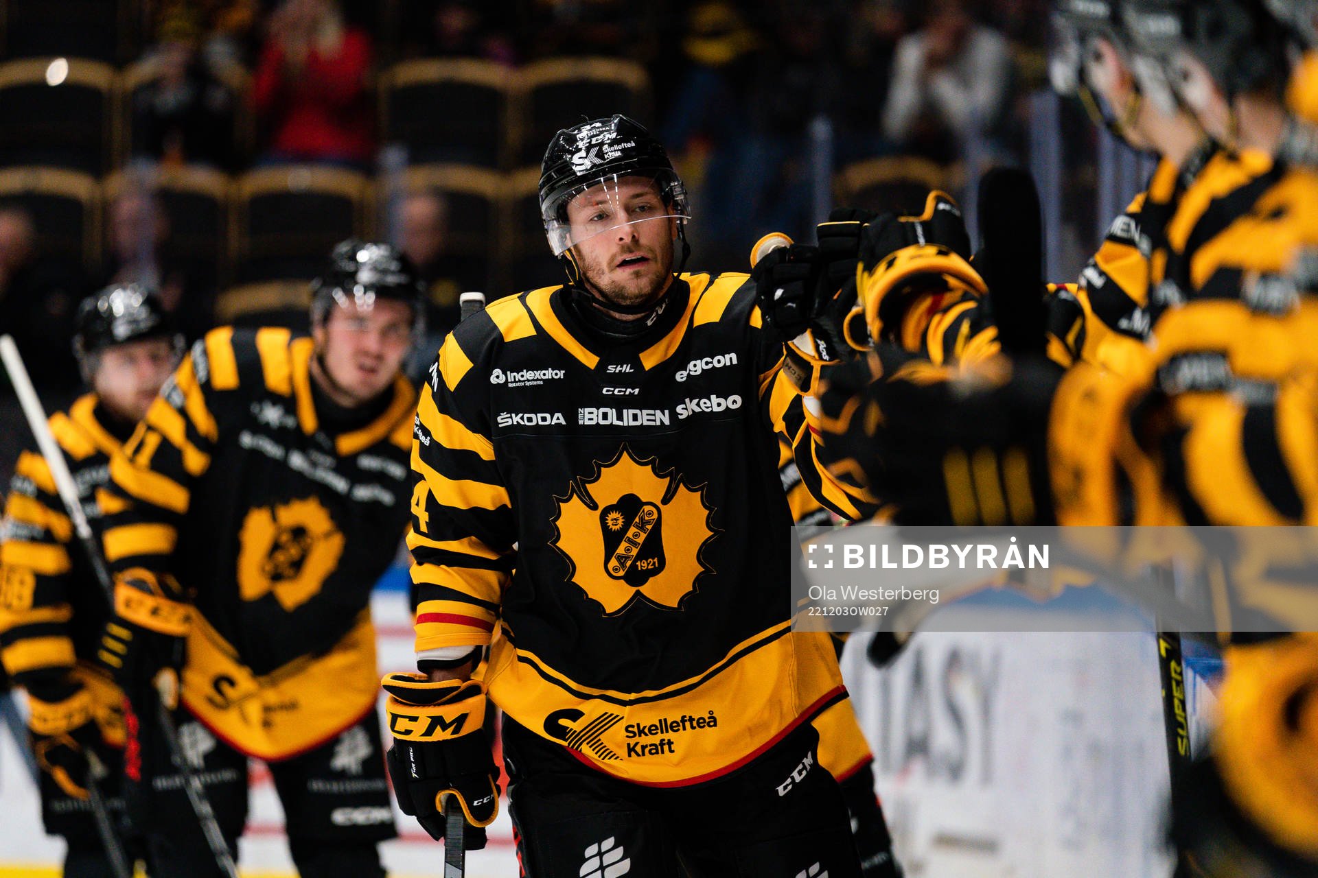 Skellefteås Tom Kühnhackl jublar