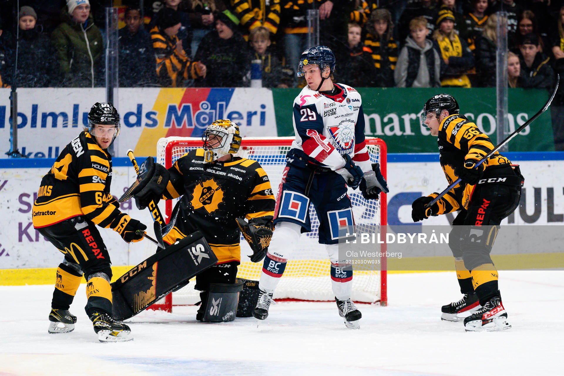 Skellefteås Jonathan Pudas och målvakten Alexander