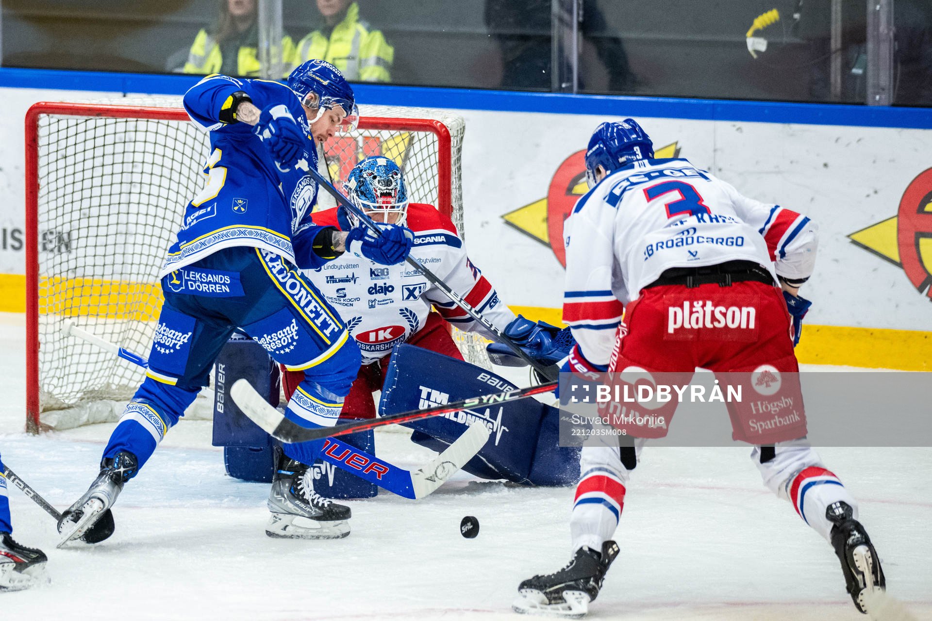 Leksands Lucas Elvenes mot Oskarshamns målvakt Joe Cannata
