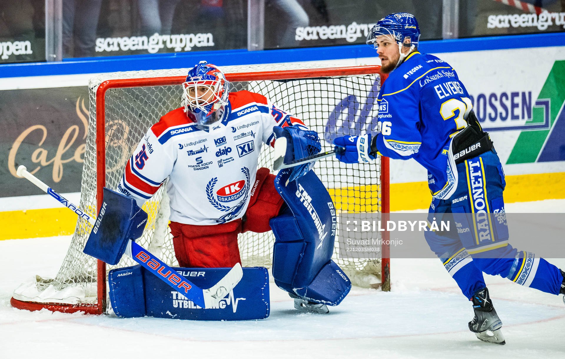 Oskarshamns målvakt Joe Cannata och Leksands Lucas Elvenes