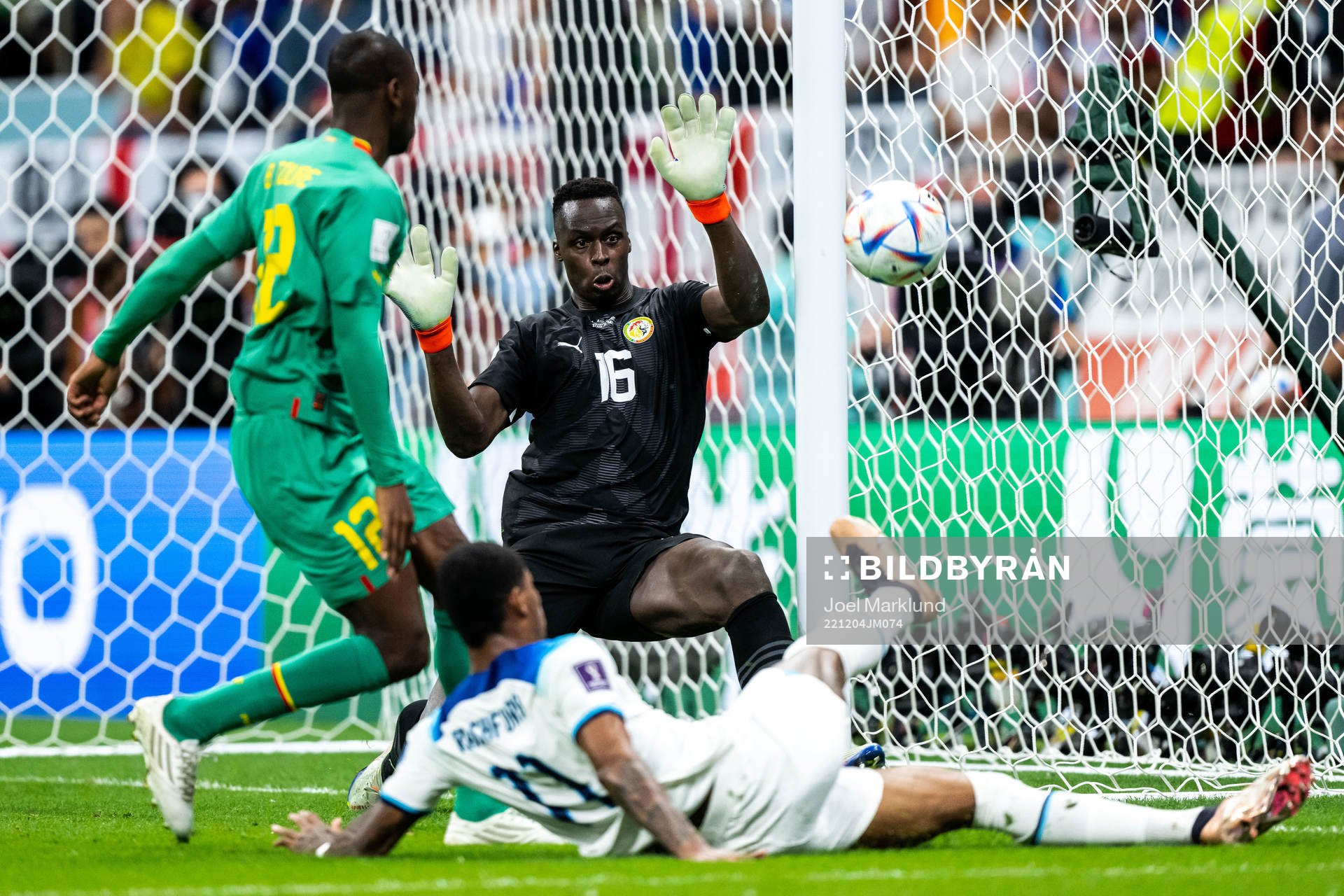 Fode Ballo-Toure and goalkeeper Edouard Mendy of Senegal