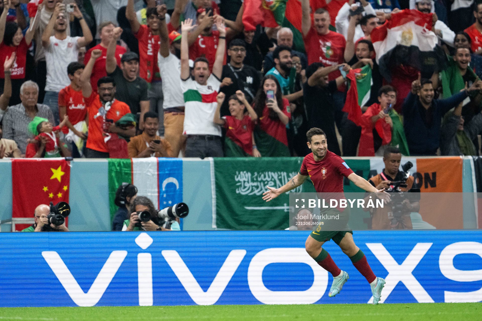 Raphael Guerreiro of Portugal celebrates