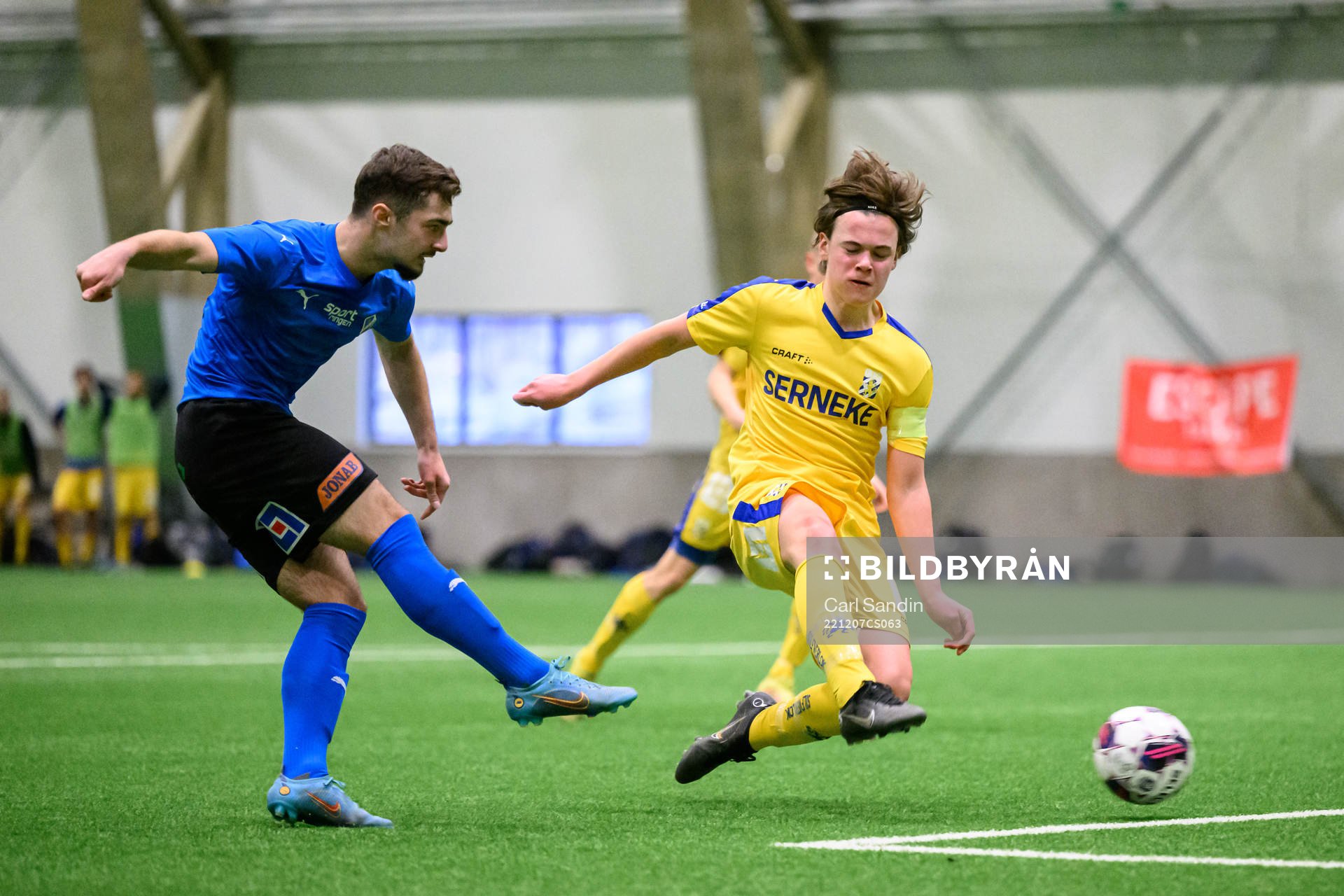 Halmstads Nikola Urban och IFK Göteborgs Elis Barlind