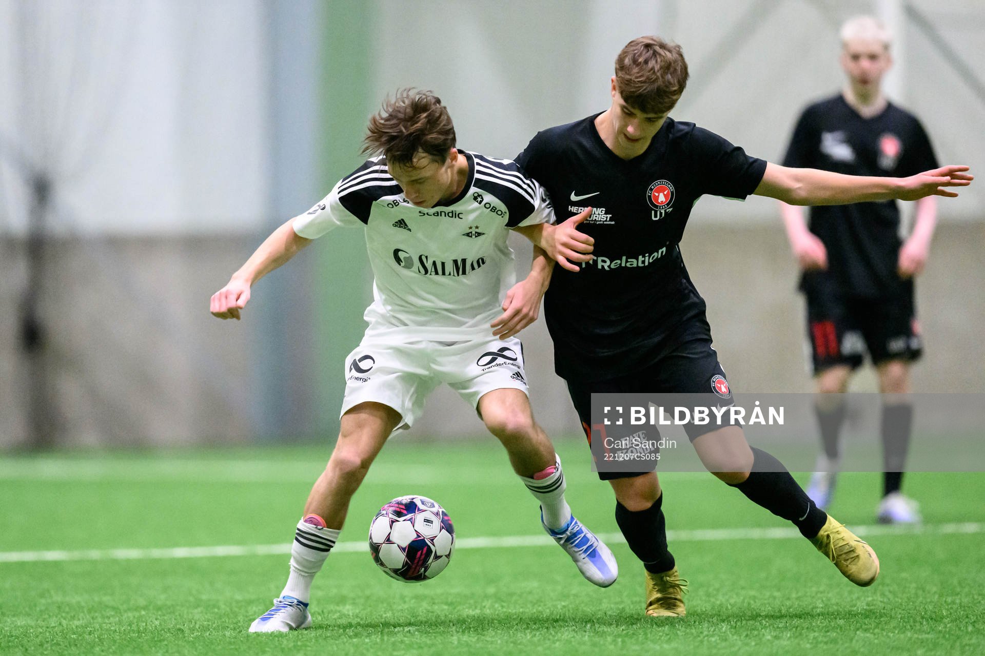 Rosenborgs Jesper Sunde och Midtjyllands Andreas Knak