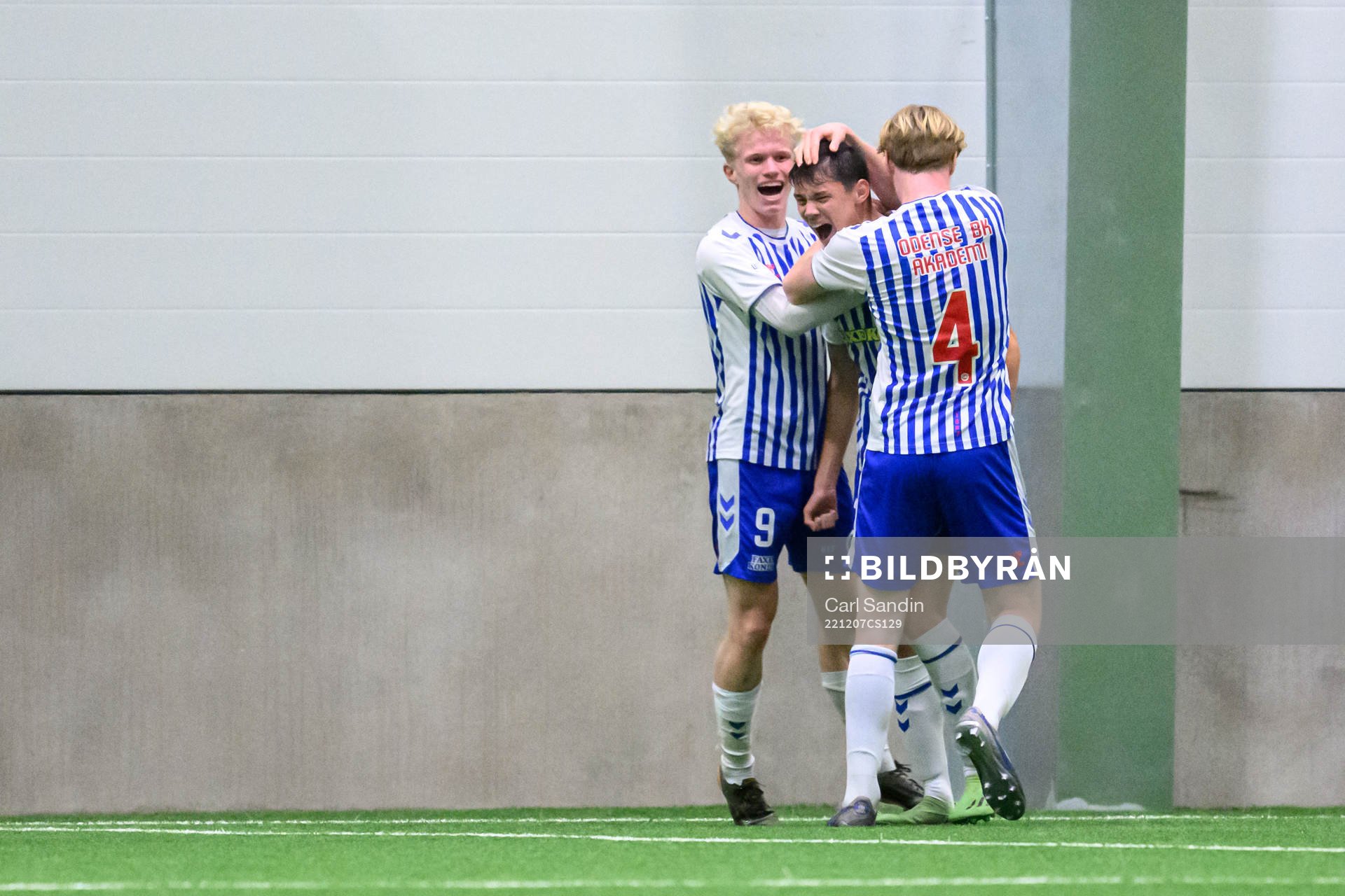 Odenses Tobias Slotsager jublar