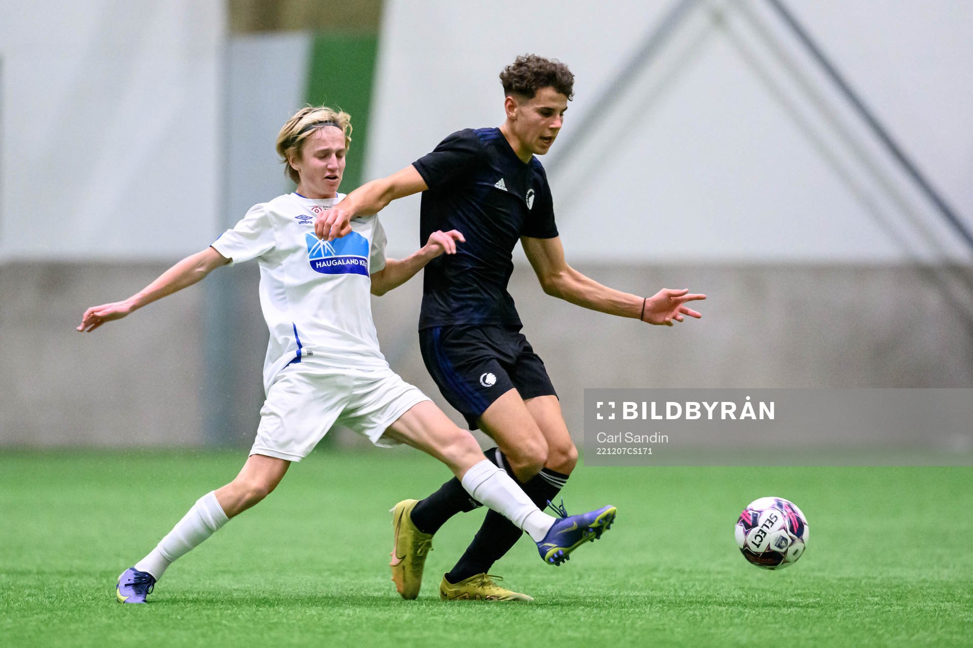Haugesunds David Øren och FC Köpenhamns Amin Chiakha