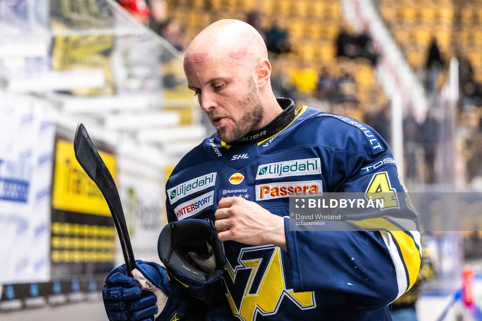 HV71s Chad Billins