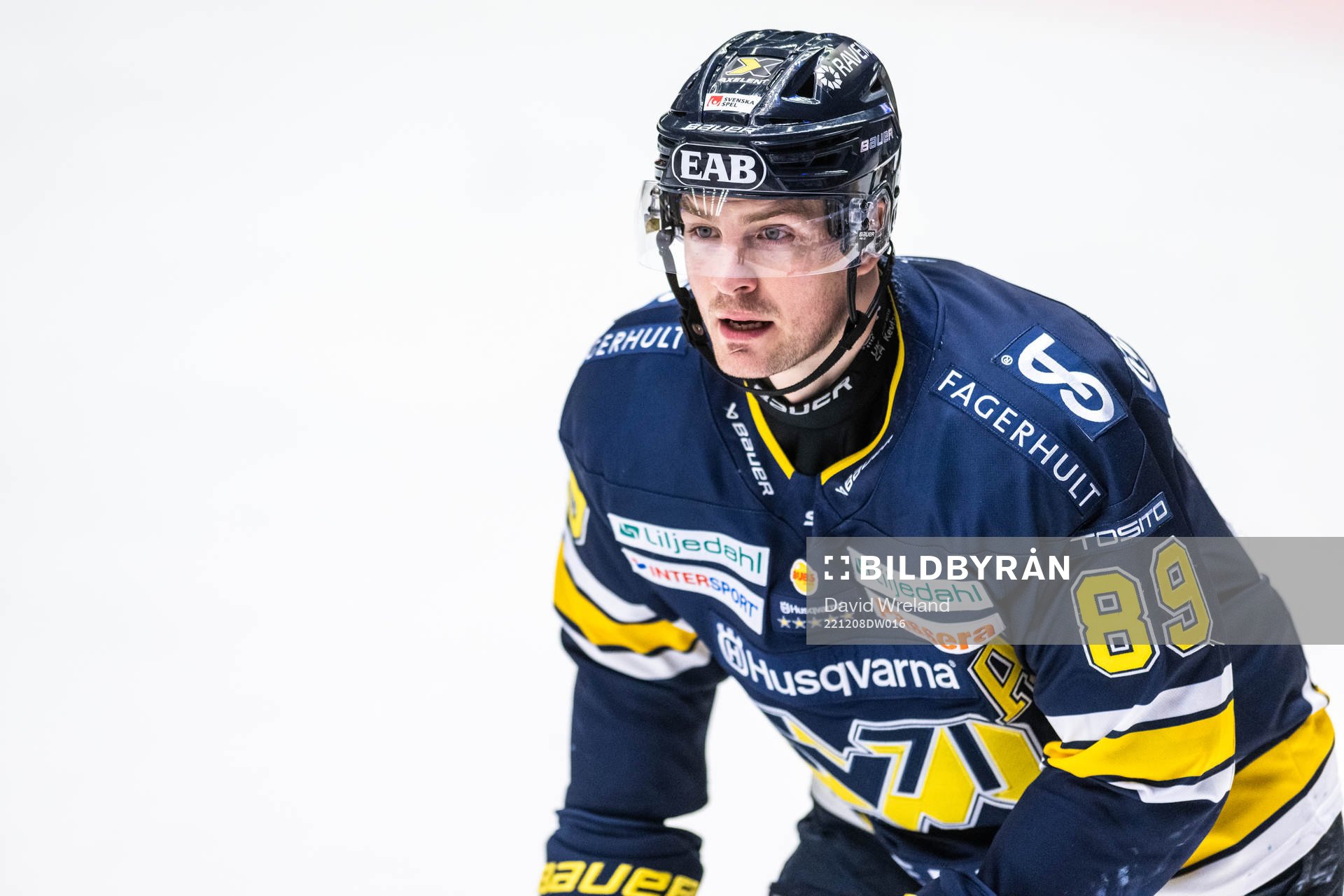 HV71s Mikkel Bödker jublarunder ishockeymatchen i SHL
