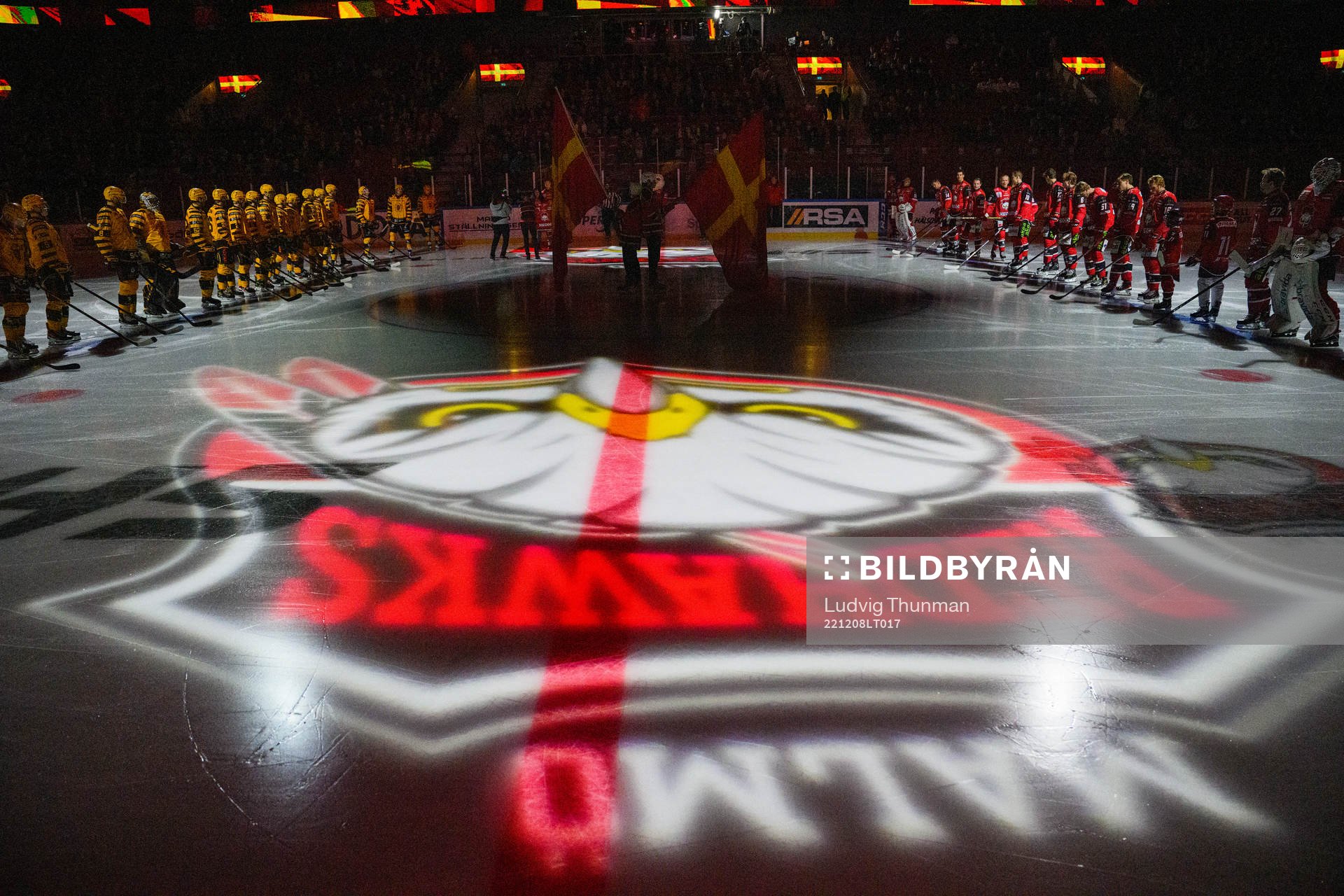 Malmö Redhawks och Skellefteås spelare ställer upp