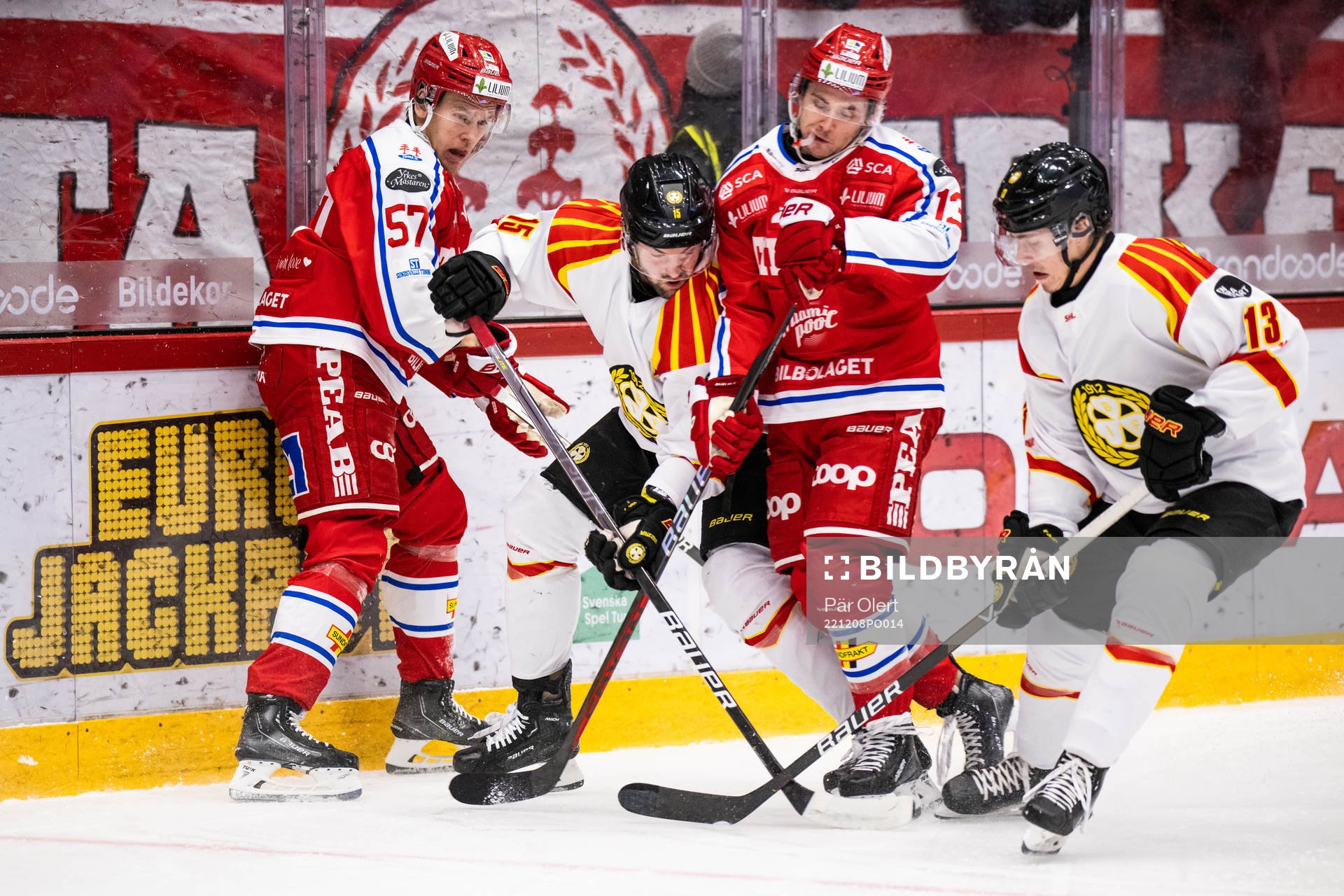 Timrås Anton Wedin och Nicholas Halloran mot Brynäs Simon