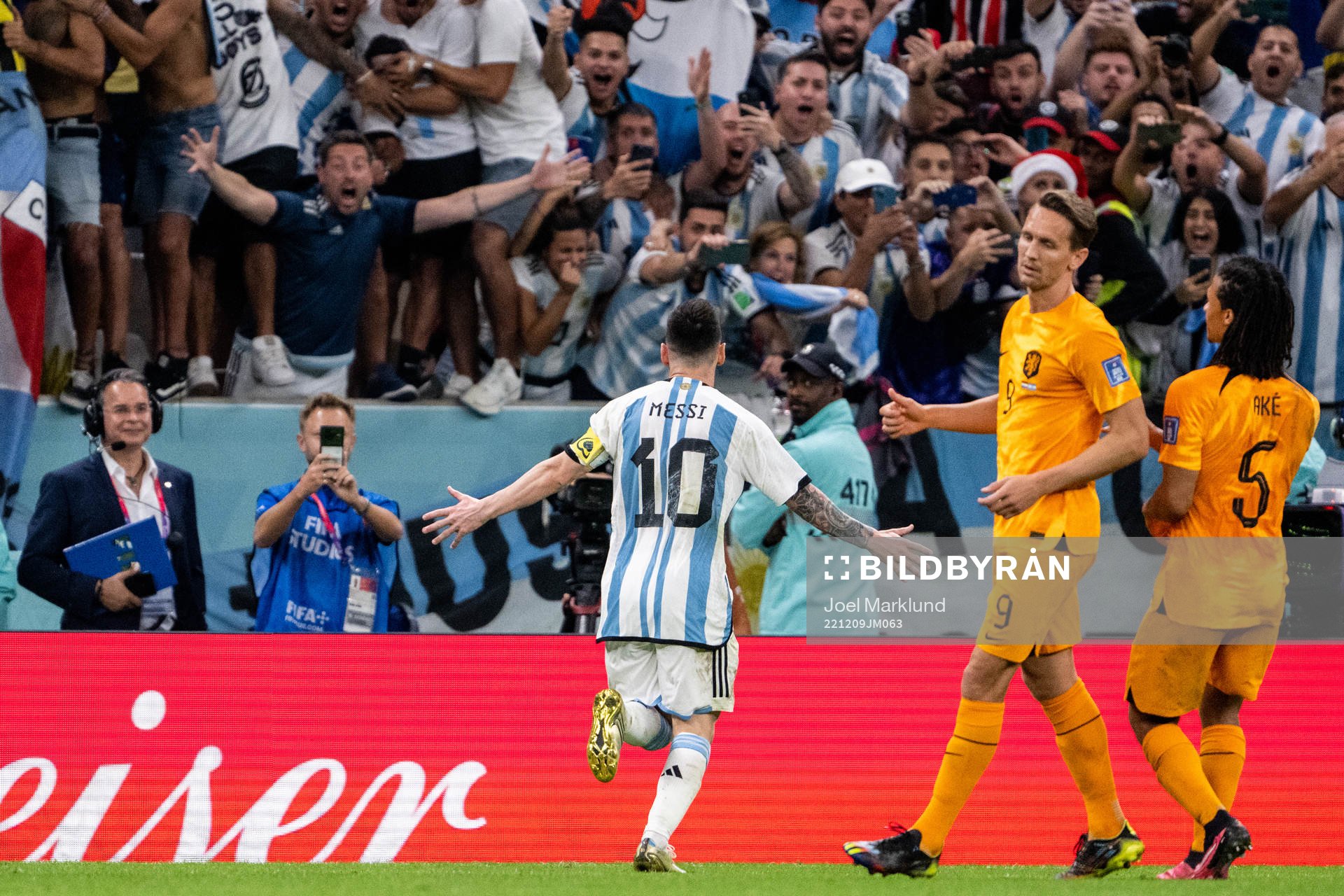 Lionel Messi of Argentina celebrates