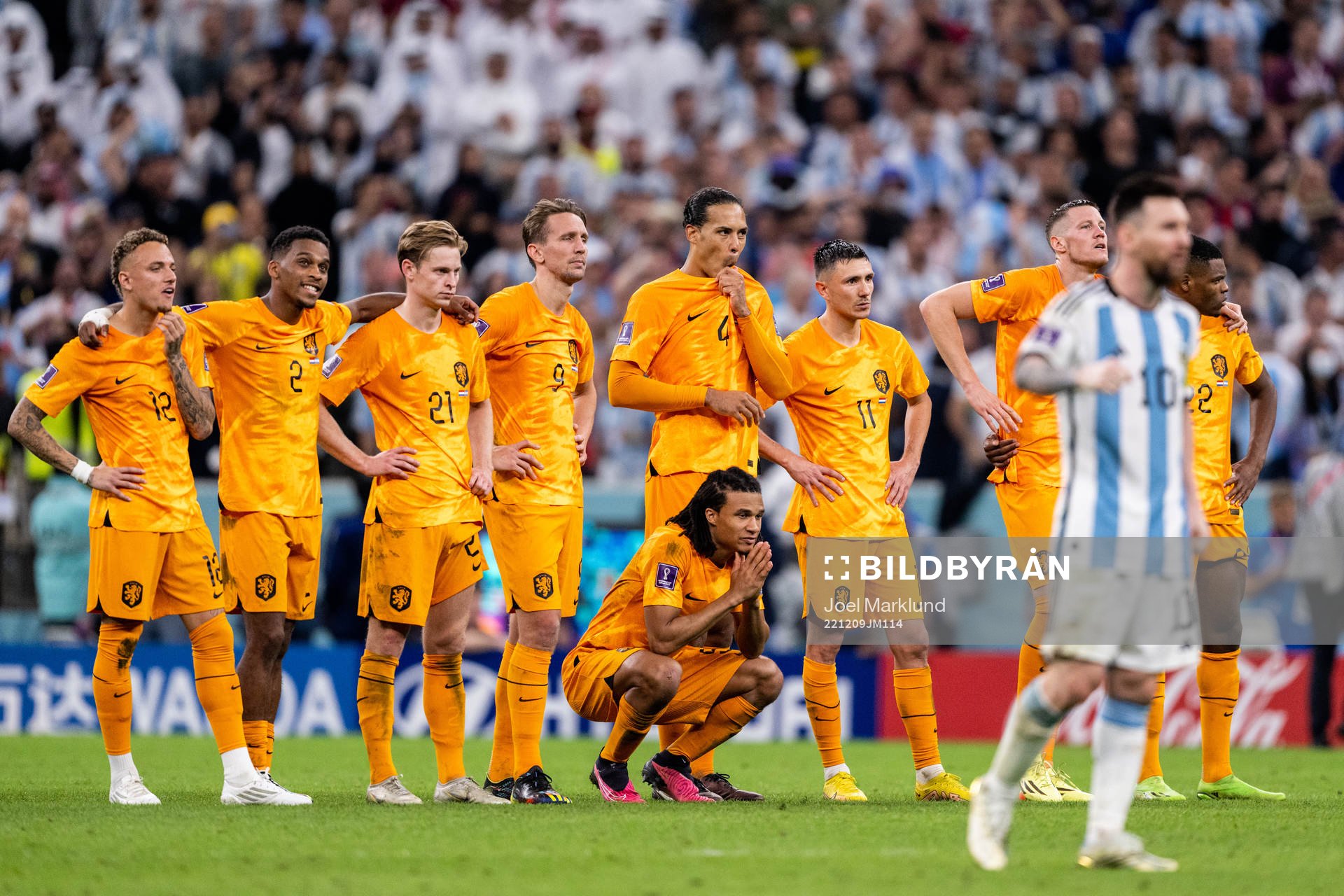 Players of Netherlands looks dejected