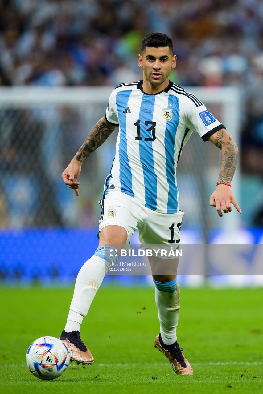 Cristian Romero of Argentina