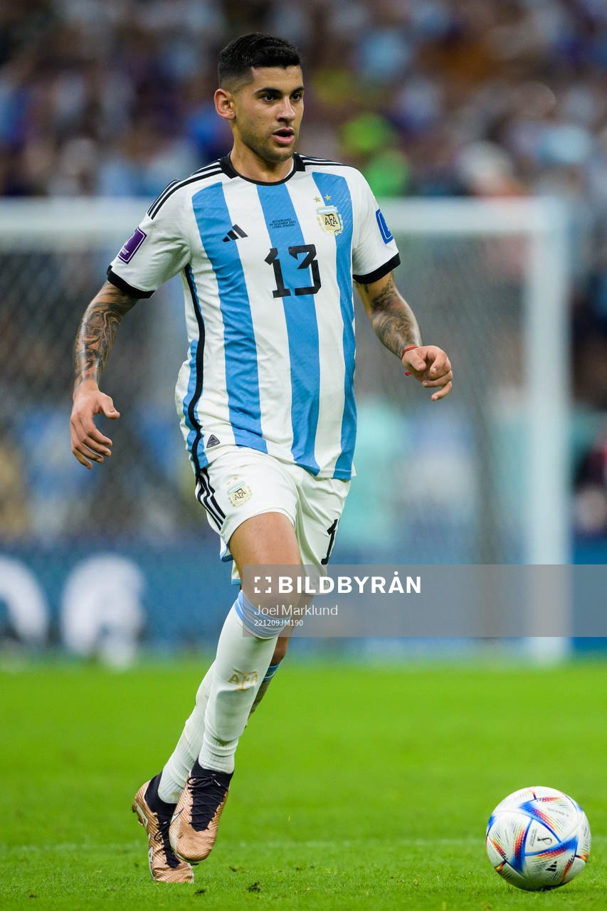 Cristian Romero of Argentina