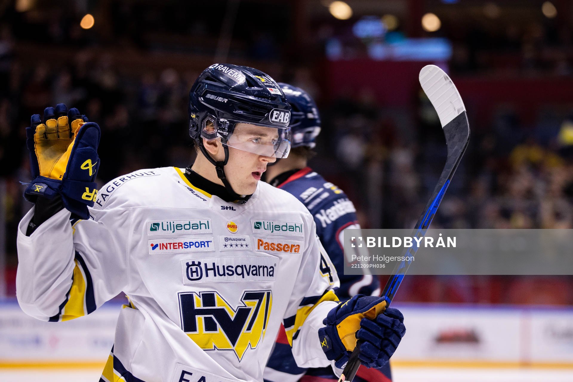 HV71s Emil Andrae jublar