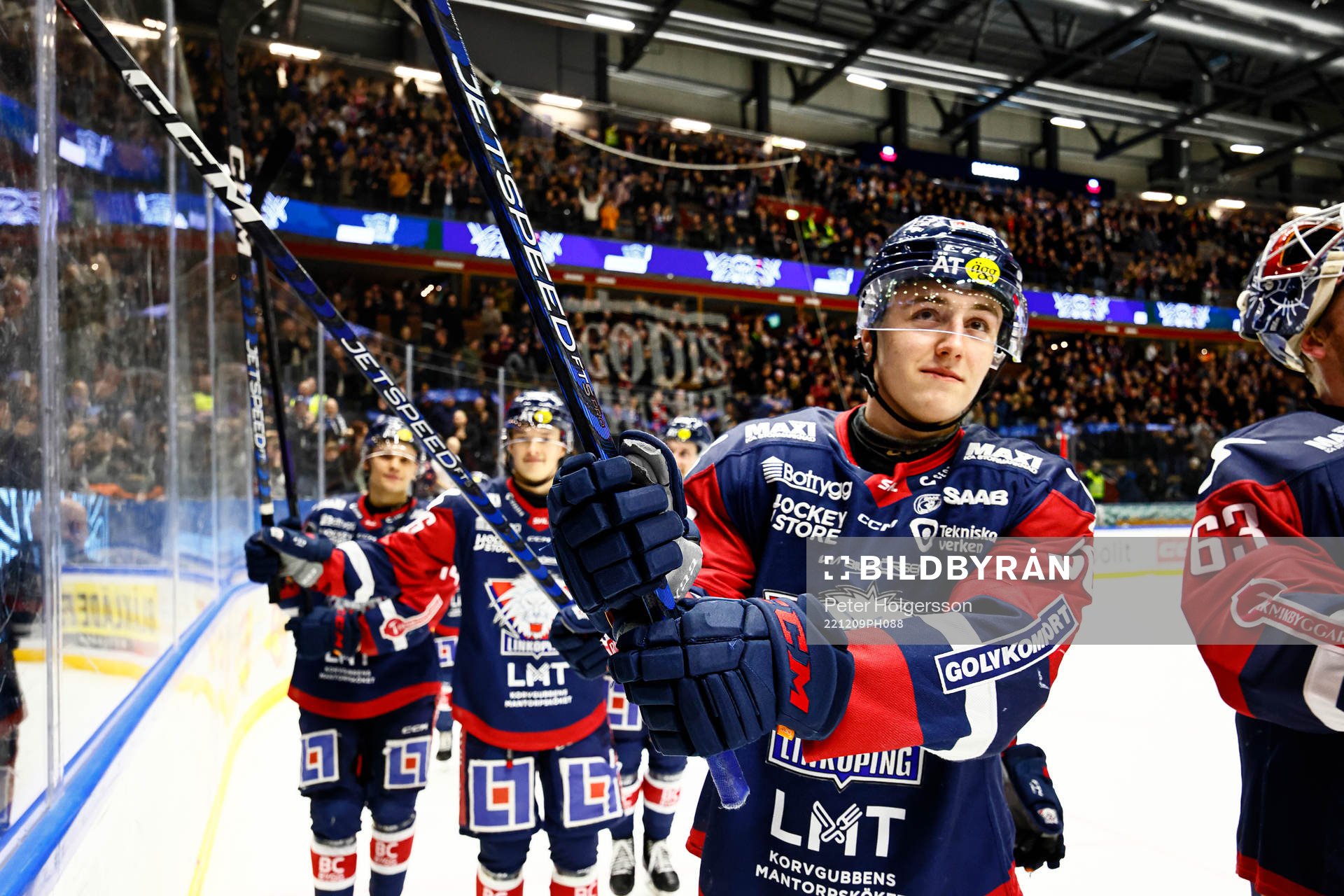 Linköpings Elias Sjöström jublar