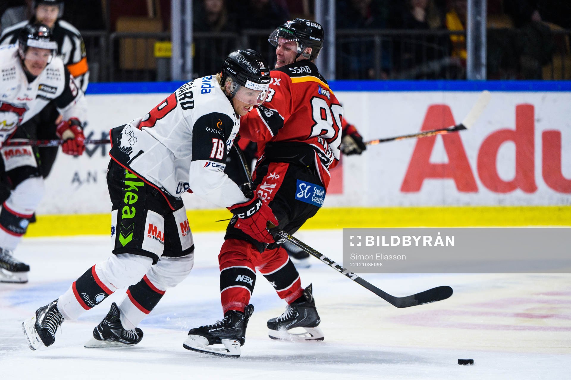 Malmö Redhawks Marcus Sylvegård och Luleås Joonas Rask