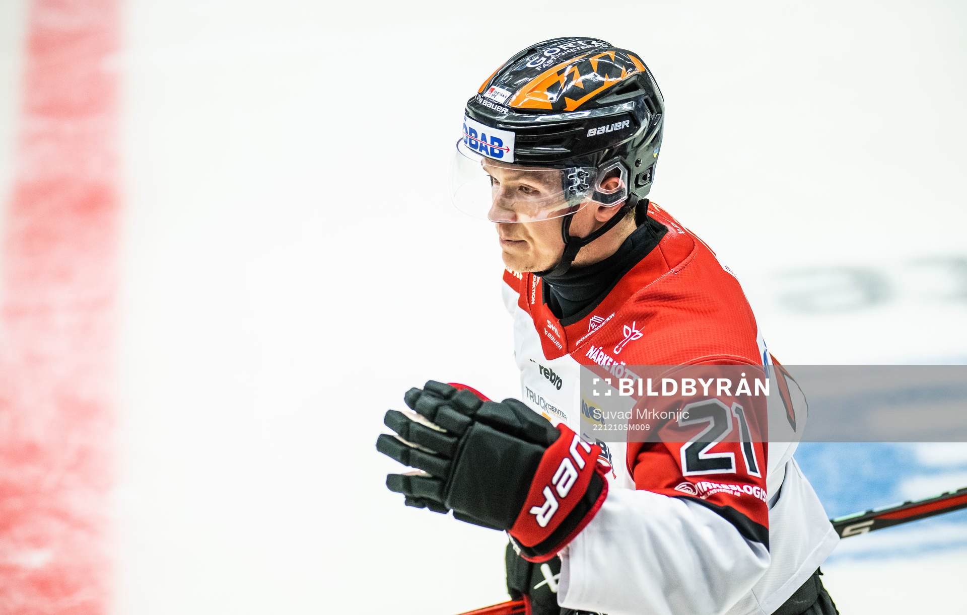 Örebros Linus Öberg jublar