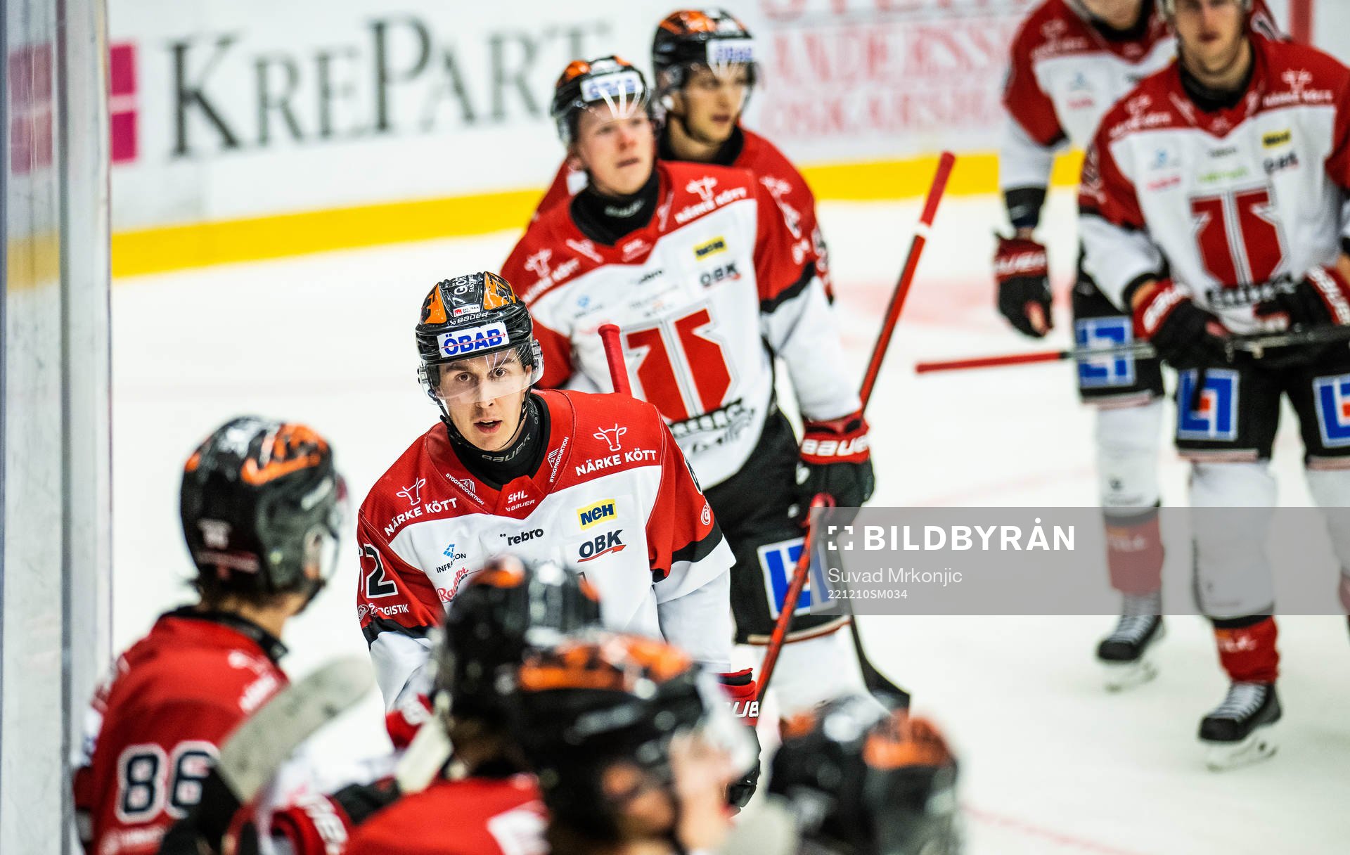 Örebros Robert Leino jublar