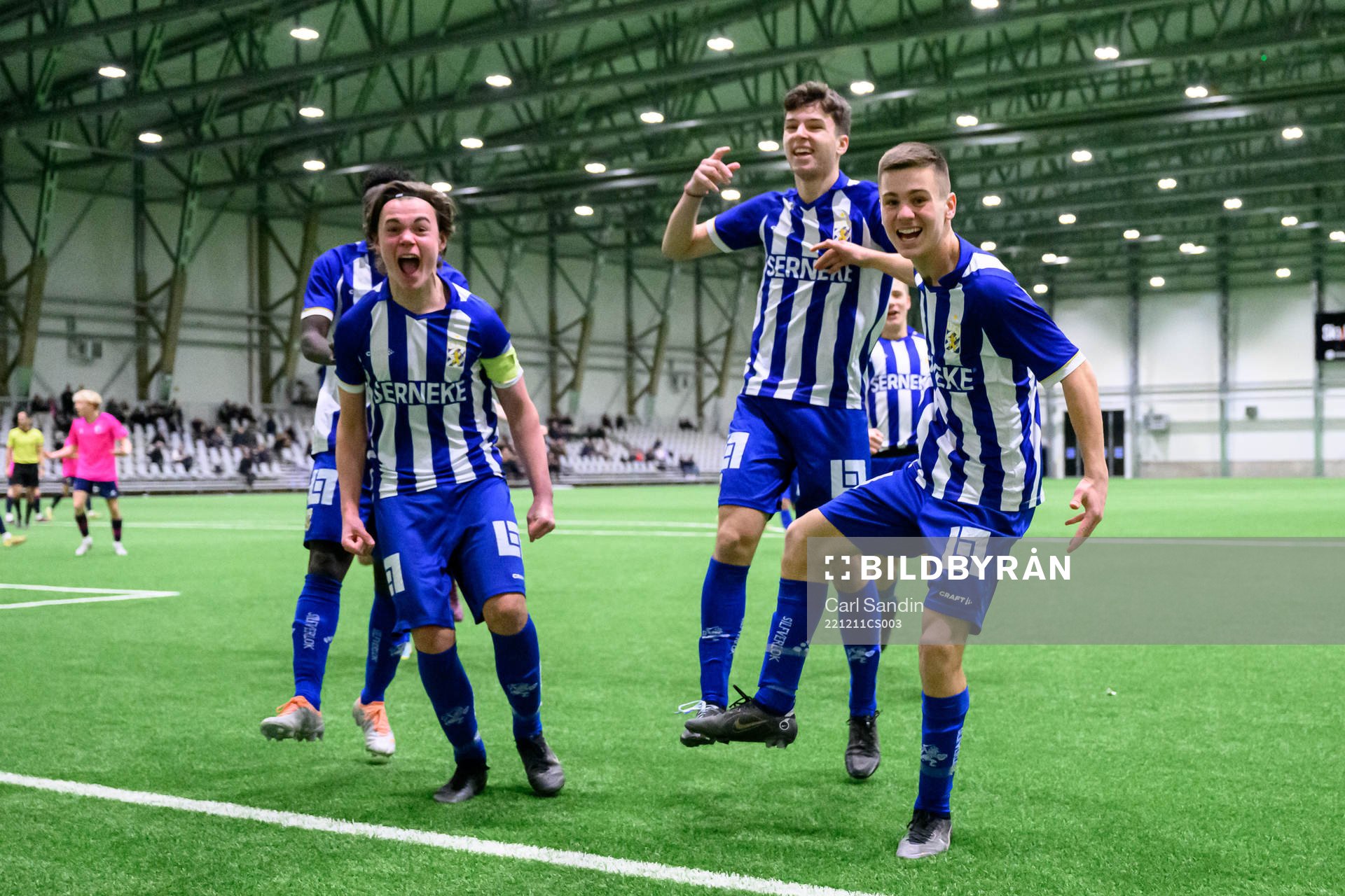 22121 IFK Göteborgs Elis Barlind, Lion Beqiri och Leo