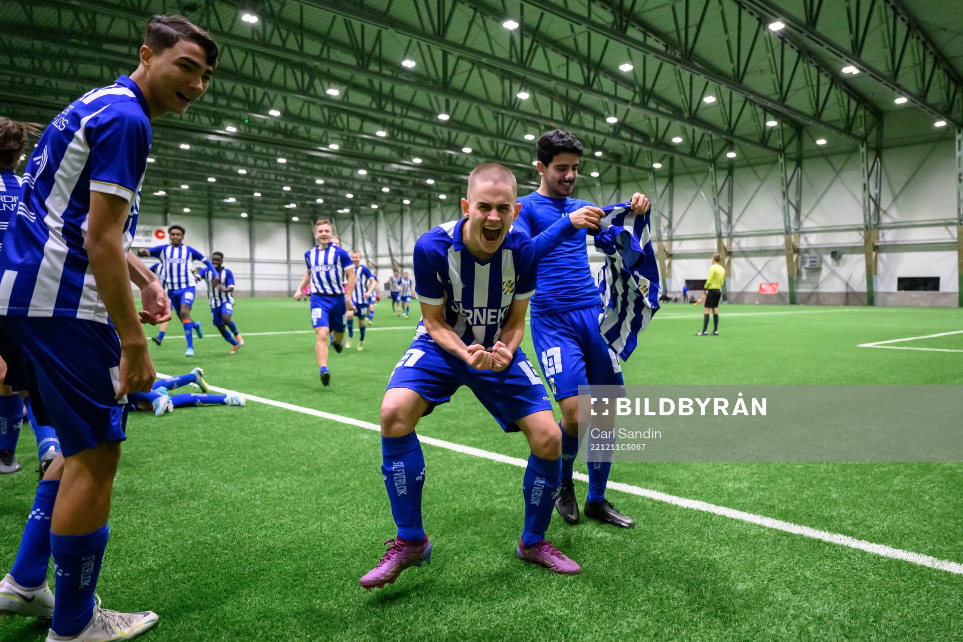IFK Göteborgs spelare Erik Nilsson jublar