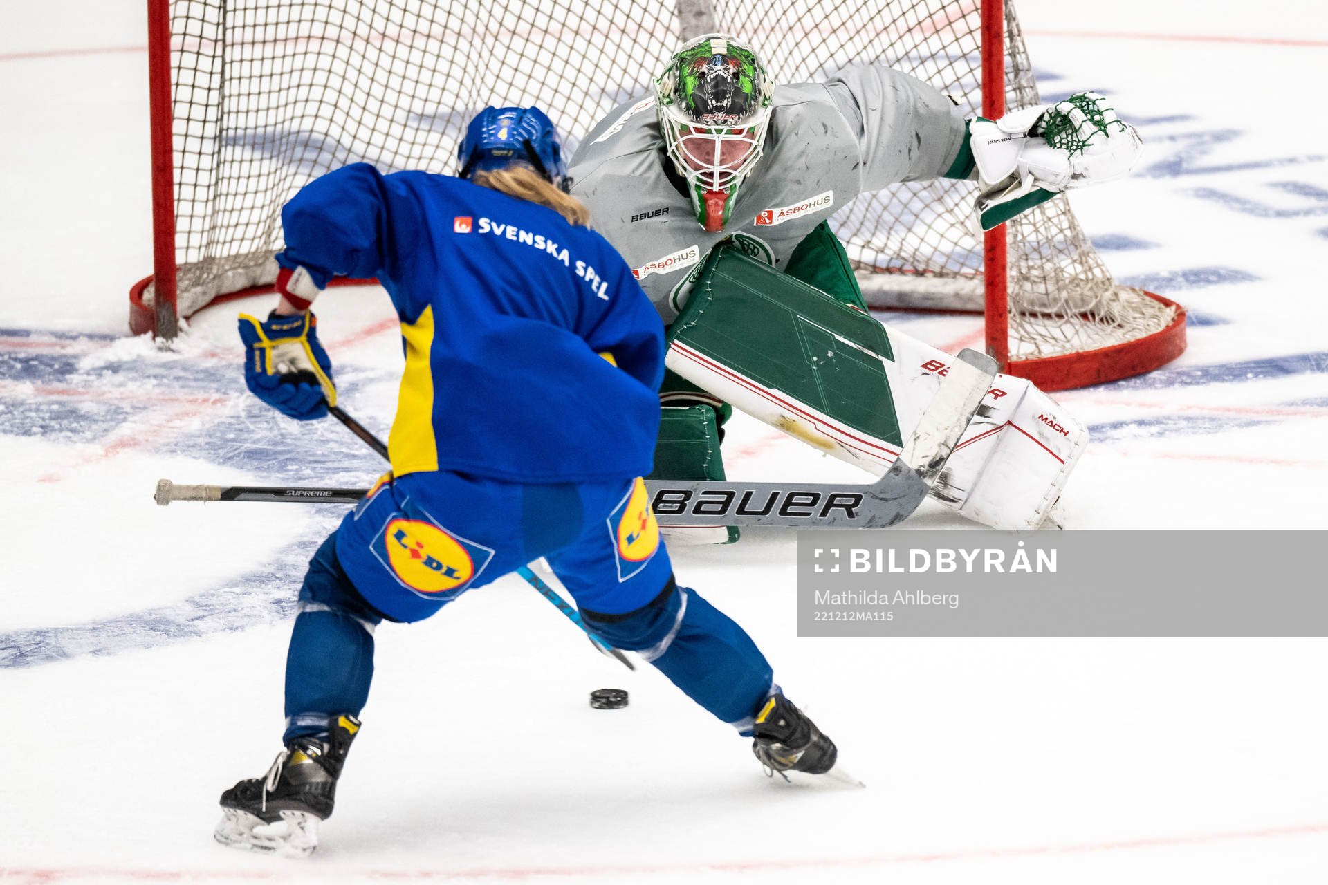 Goaltender Samuel Jonsson of Rögle at a training session