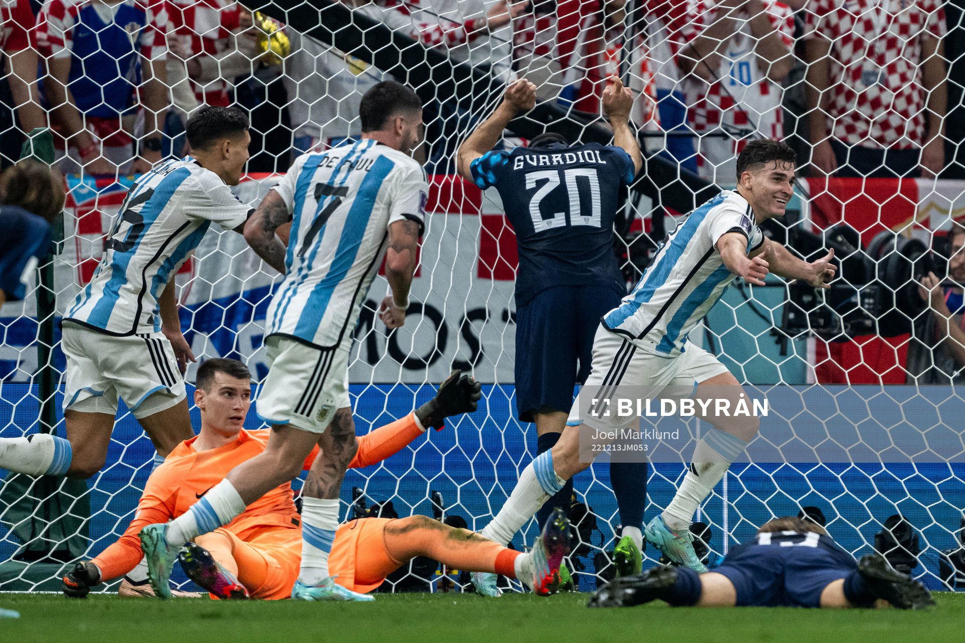 Julian Alvarez of Argentina celebrates