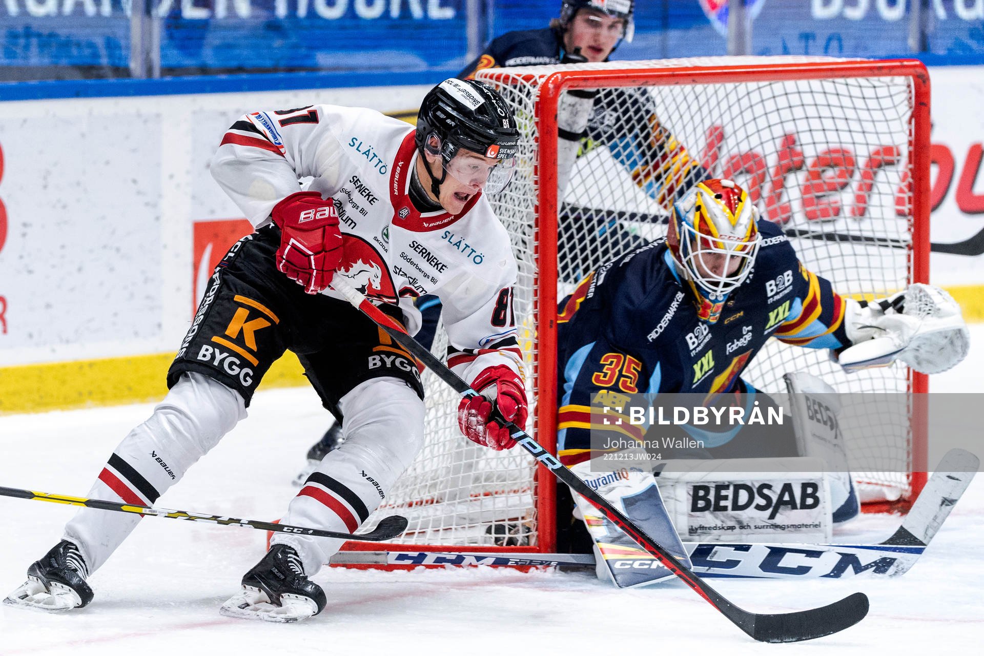 Vita Hästens Erik Borg och Djurgårdens målvakt Carl