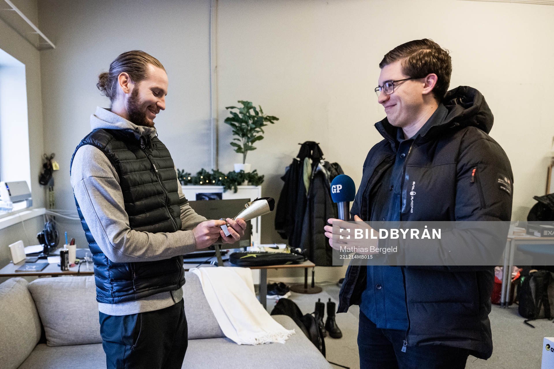 Ahlafors Daniel Tidstrand tar emot Göteborgs Postens pris