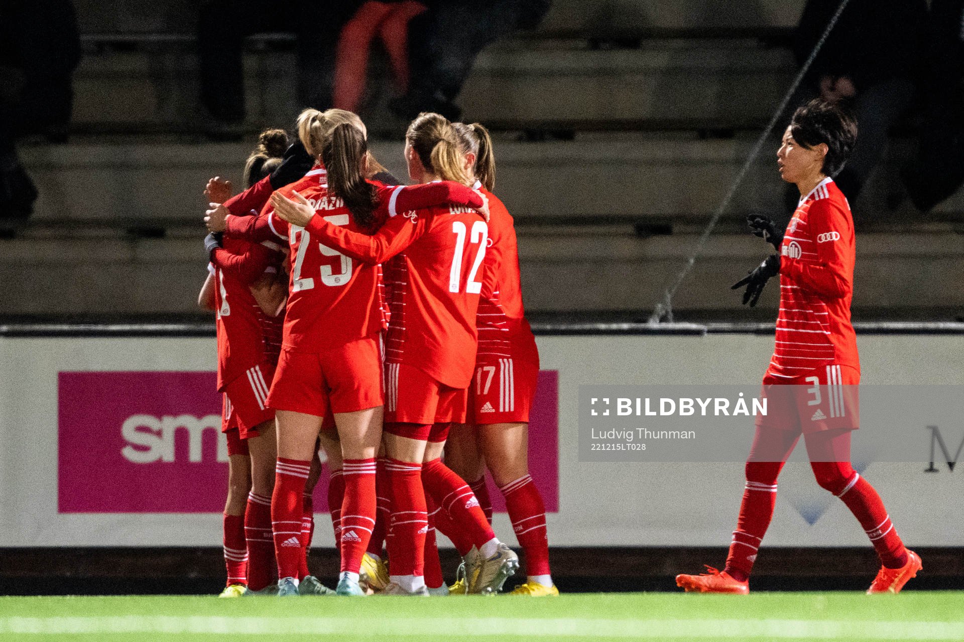 Tainara of Bayern celebrate teammates after the 0-1 goal during the UEFA Women's Champions League football match between FC Rosengård and Bayern Muenchen on December 15, 2022 in Malmö. 