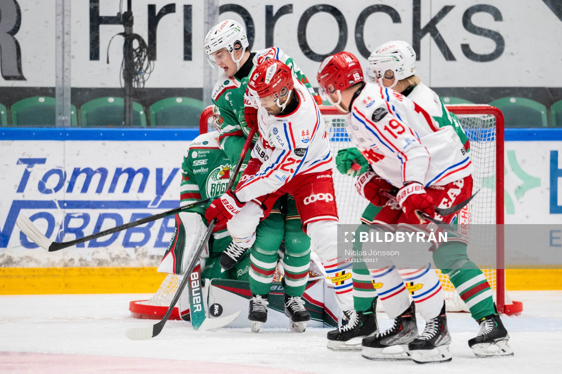 Rögles Marco Kasper och Timrås Jeremy Boyce-Rotevall