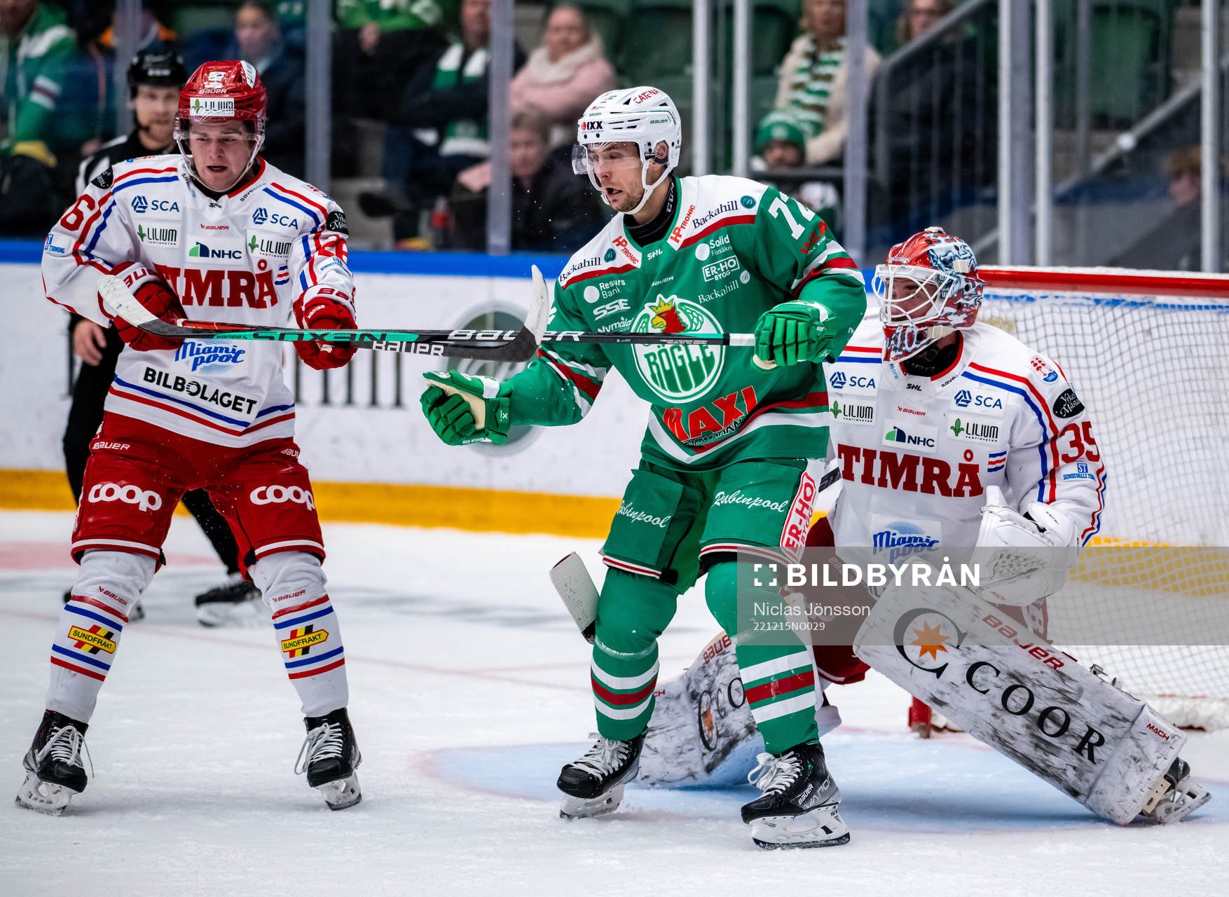 Rögles Daniel Zaar, Timrås Noel Edfeldt och målvakt