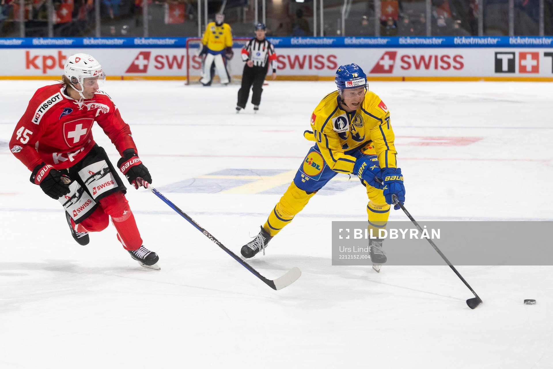 Michael Fora of Switzerland and Dennis Rasmussen of Sweden