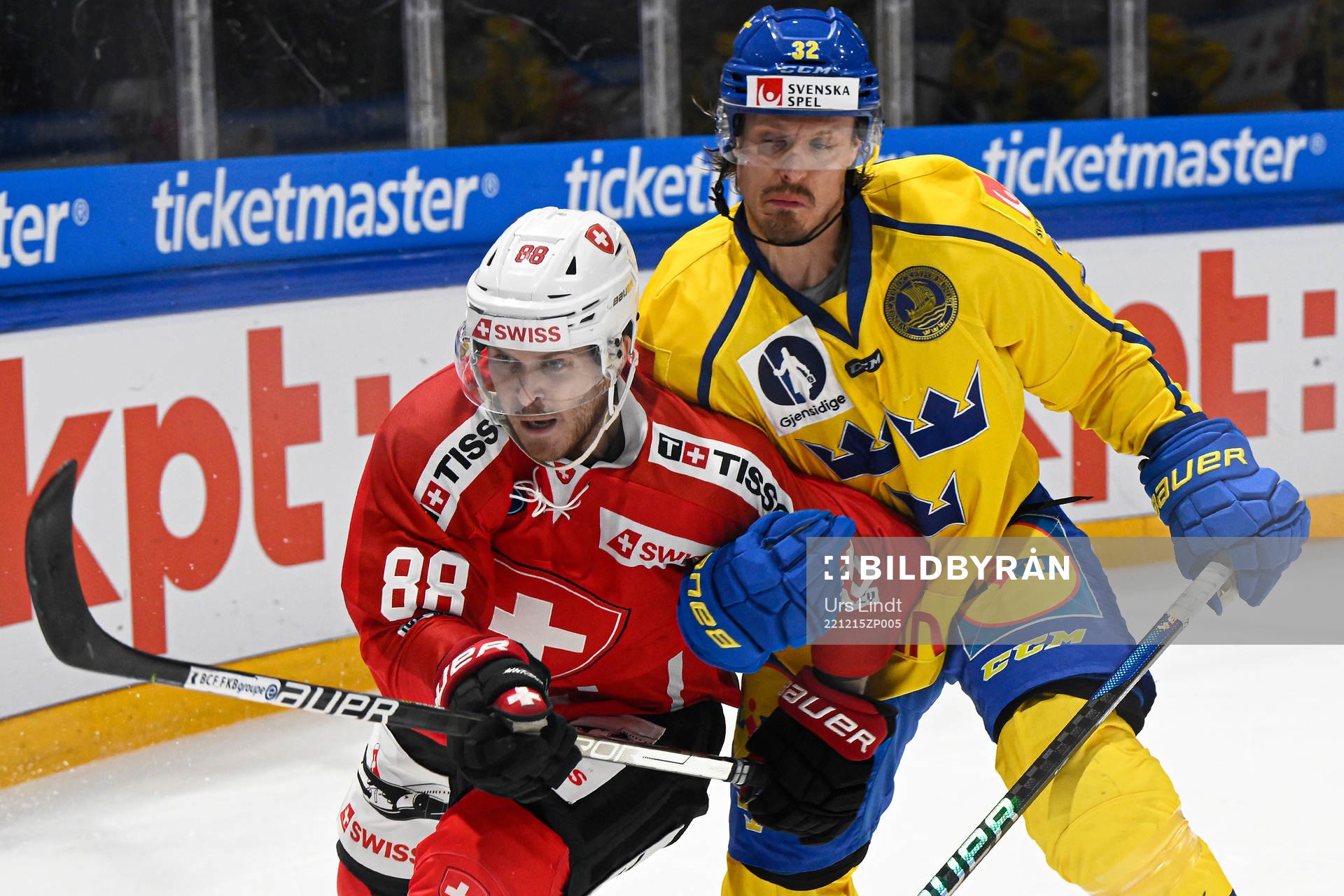 Christoph Bertschy of Switzerland and Magnus Nygren of