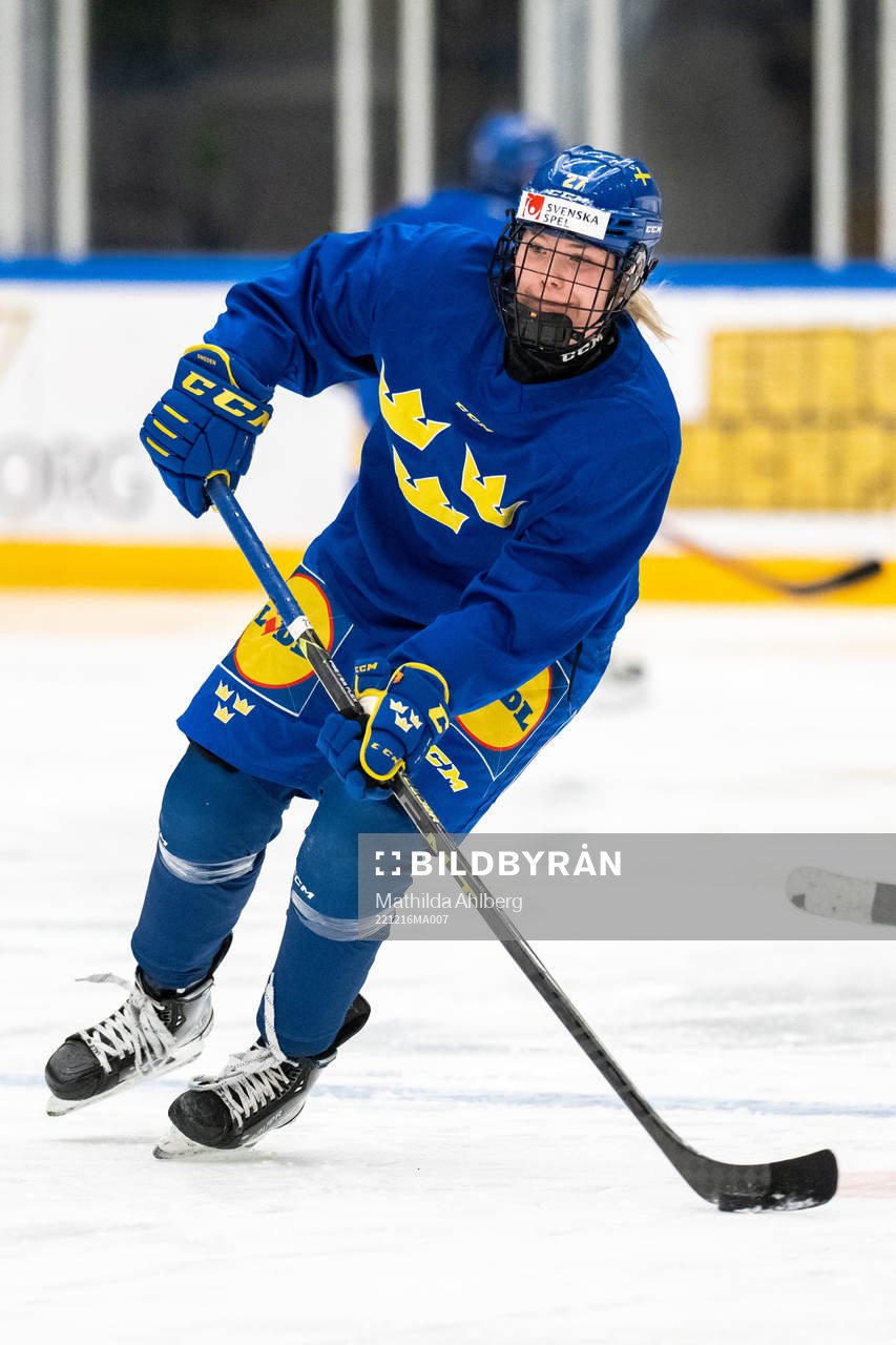 Elin Svensson of Sweden at a training session
