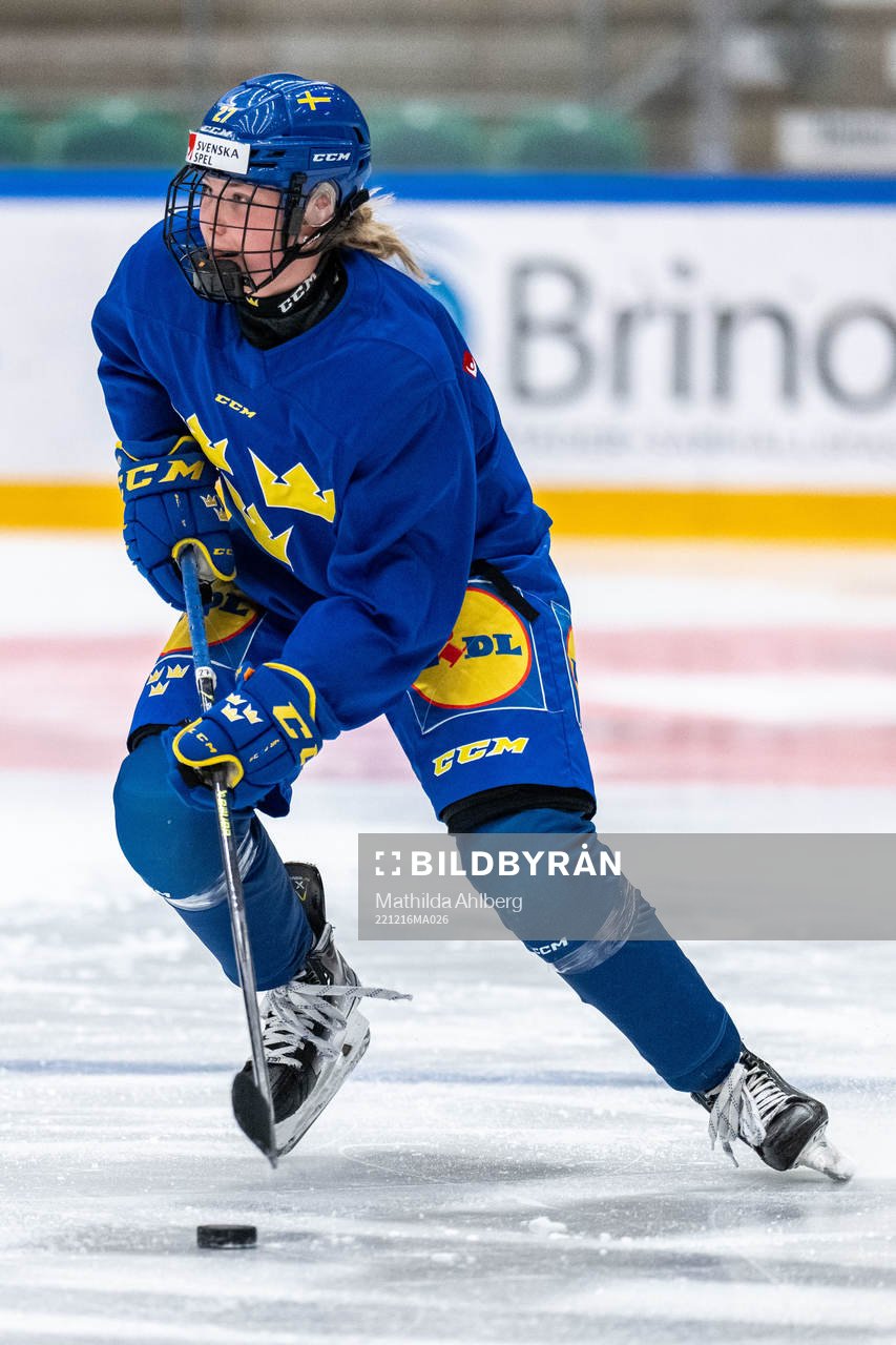 Elin Svensson  of Sweden at a training session