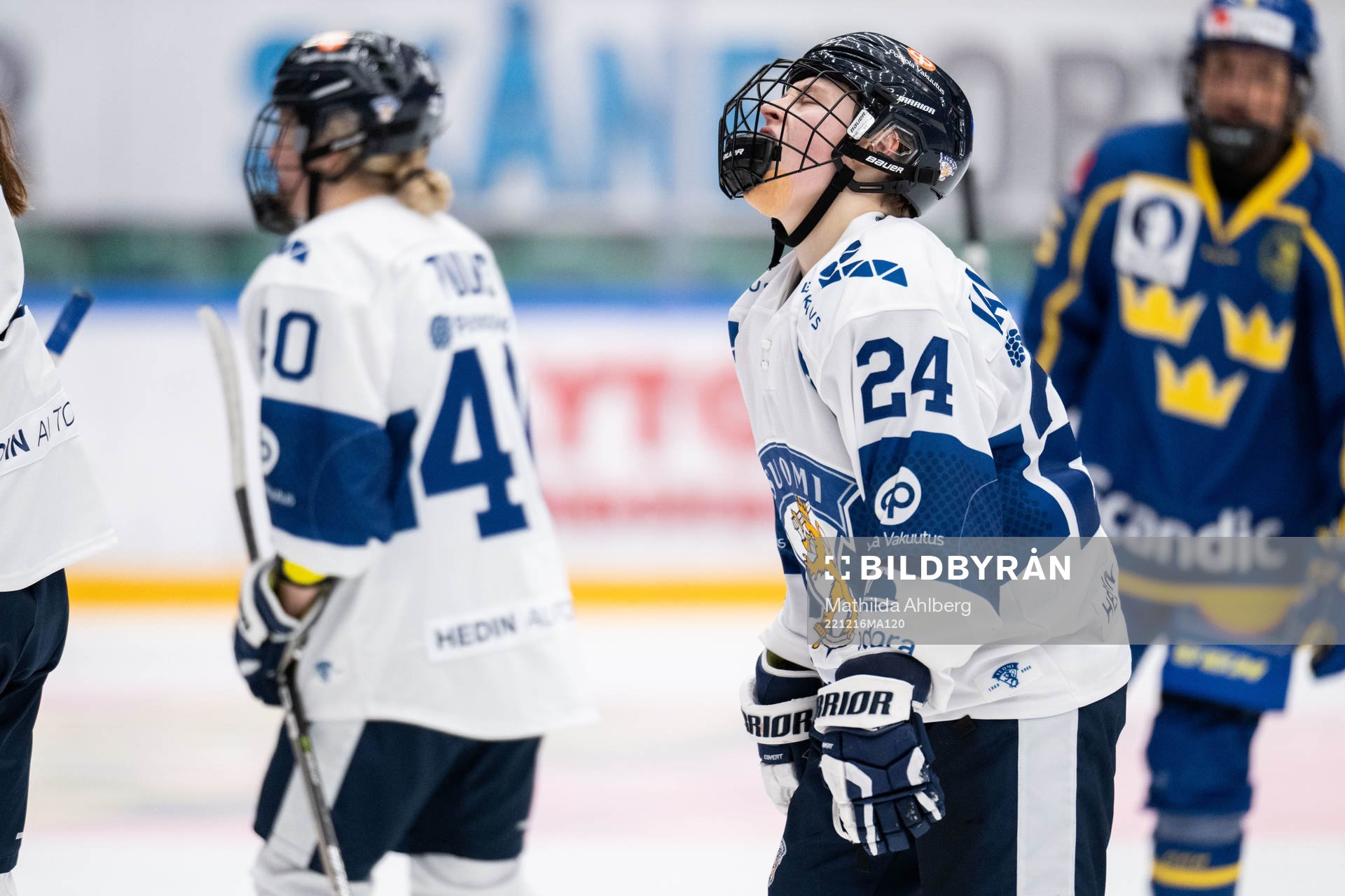 Anni Montonen of Finland celebrates