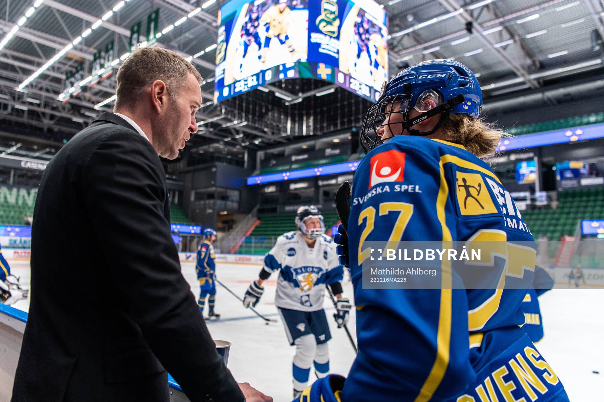 Goaltender coach Ola Kahem and Elin Svensson of Sweden