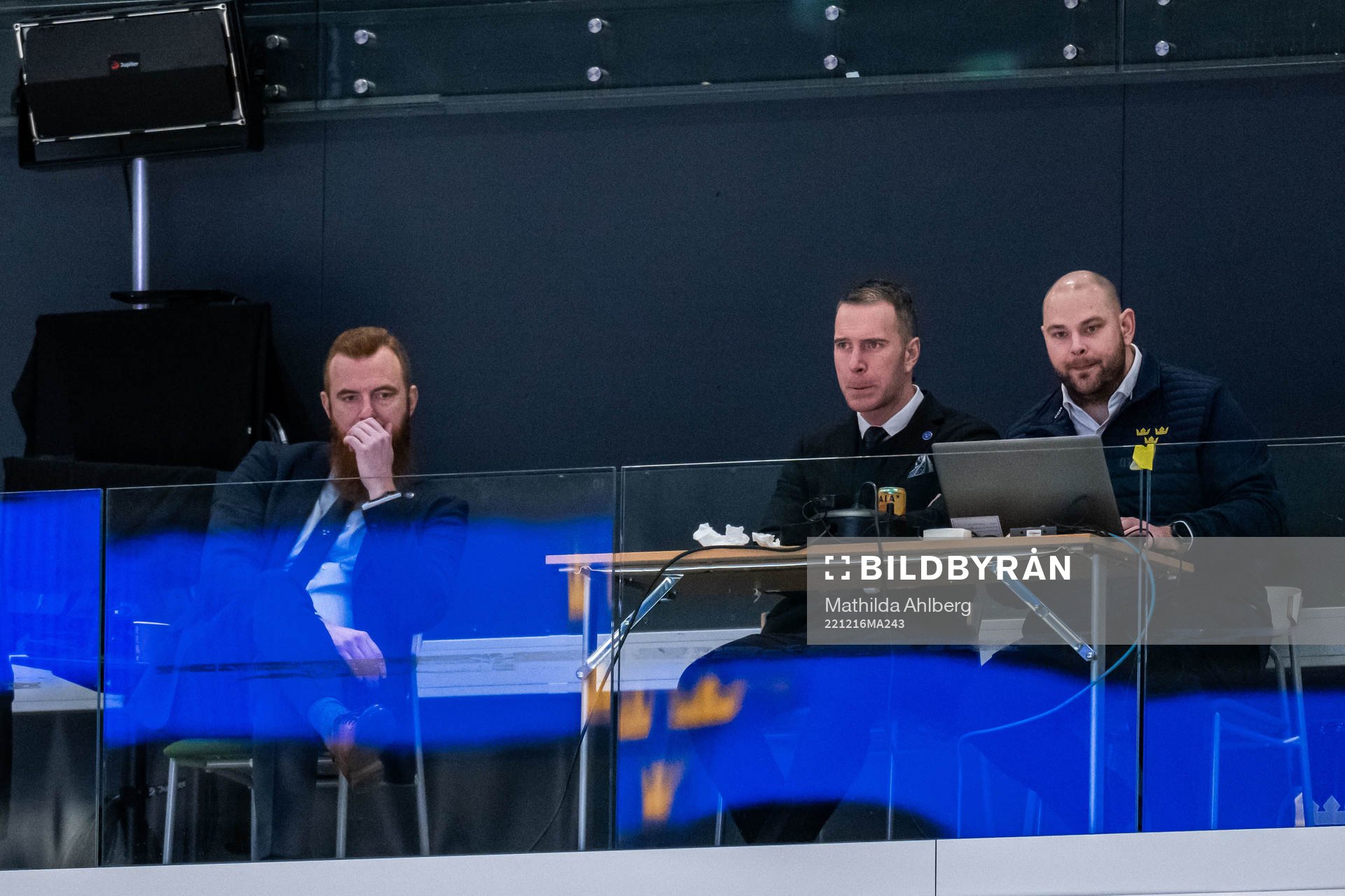 Head of delegation Anders Lundberg, goaltender coach Ola