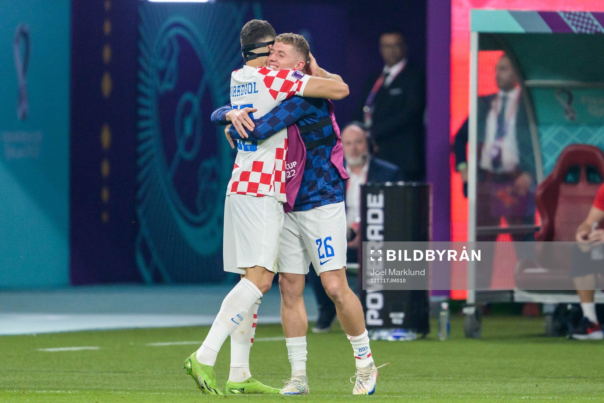 Josko Gvardiol and Kristijan Jakic of Croatia celebrate