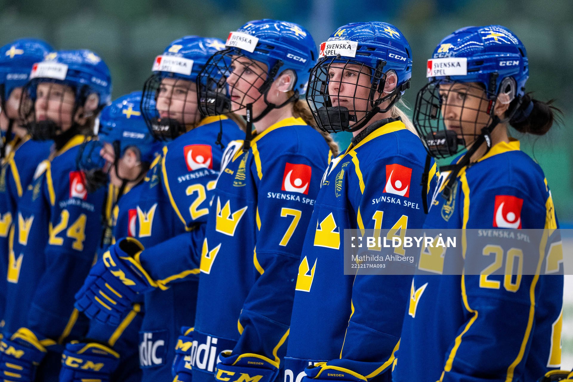 Emma Forsgren, Thea Johansson and Fanny Rask of Sweden
