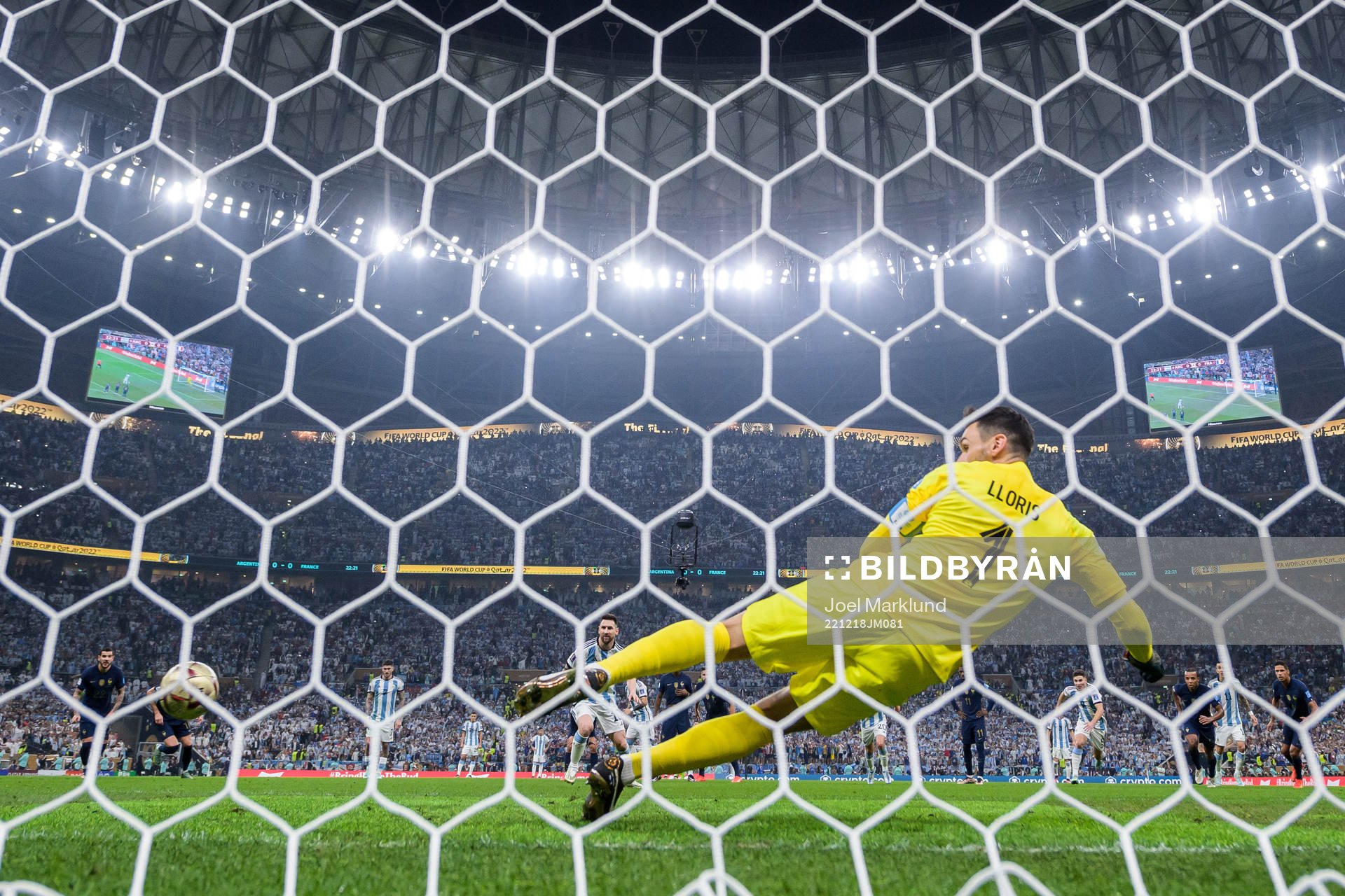 Lionel Messi of Argentina scores 1-0