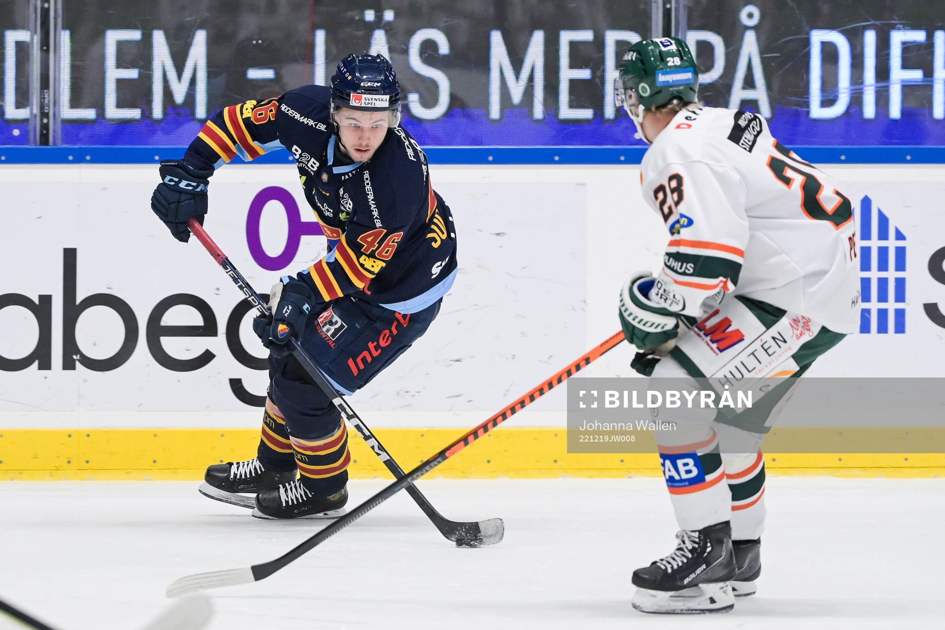 Djurgårdens Tim Söderlund och Kristianstads Linus