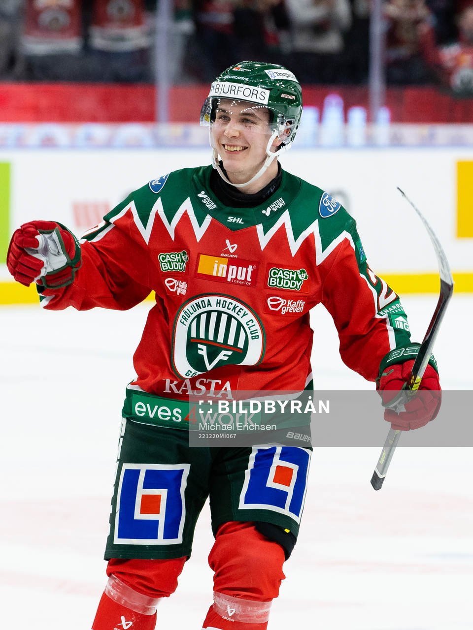 Frölundas Jere Innala jublar