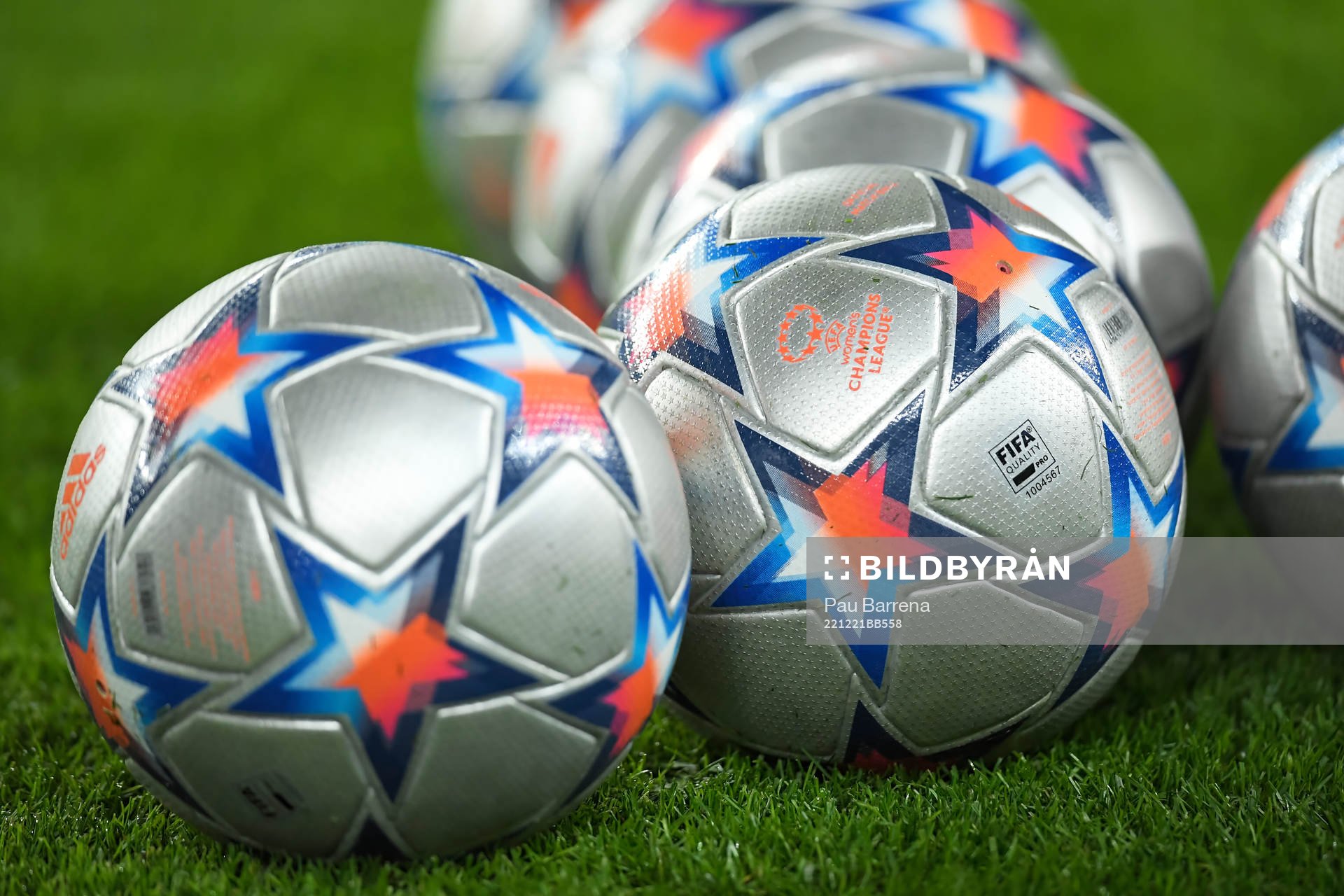 Official match balls