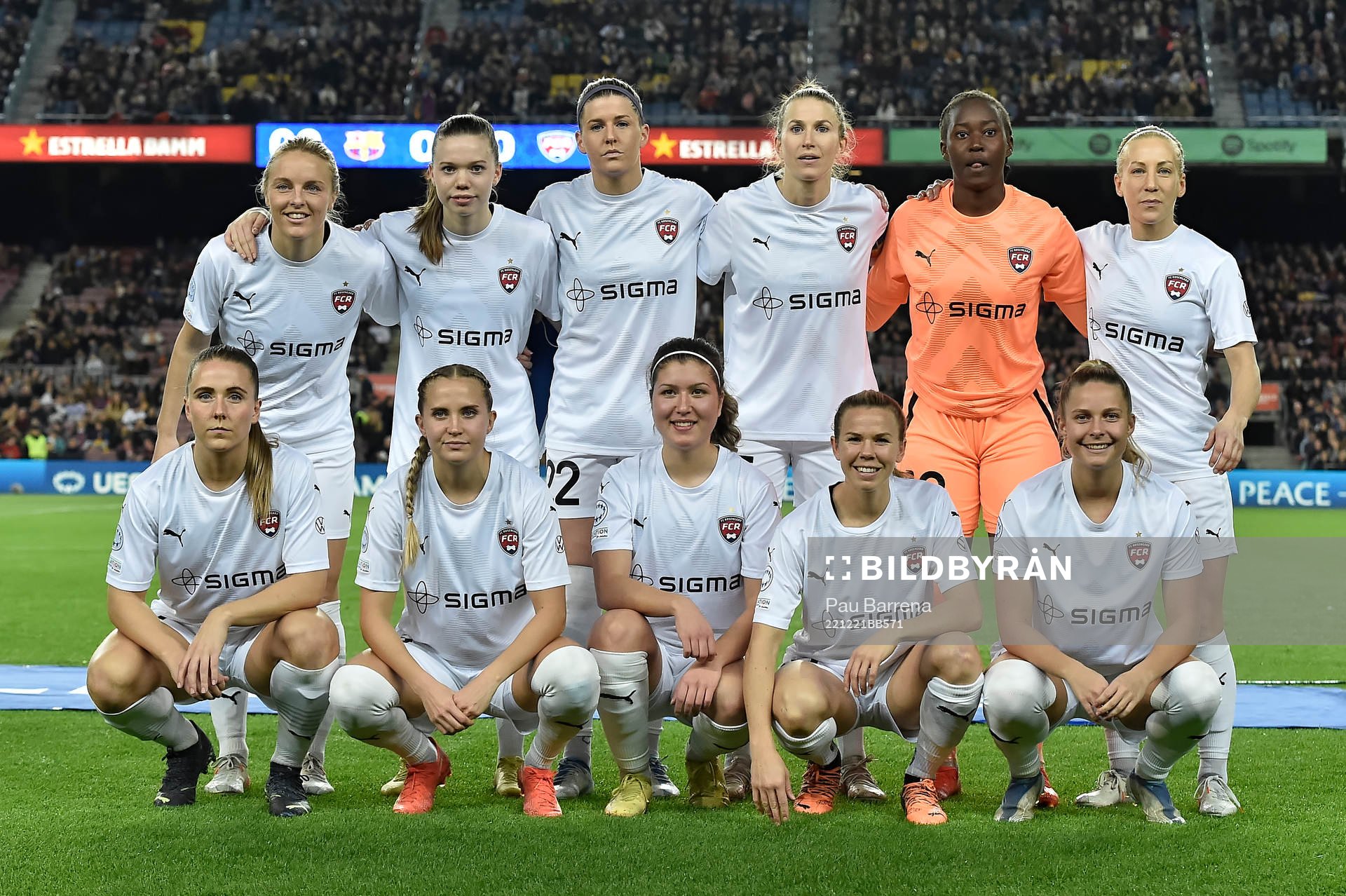 Mimmi Larsson, Bea Sprung, Olivia Schough Emma Berglund, goalkeeper Angel Mukasa, Mia Persson, Gudrun Arnardottir, Ria Noora Minerva Öling, Loreta Kullashi, Jessica Wik and Olivia Holdt of FC Rosengård before the UEFA Women's Champions League football match between Barcelona and FC Rosengård on December 21, 2022 in Barcelona.